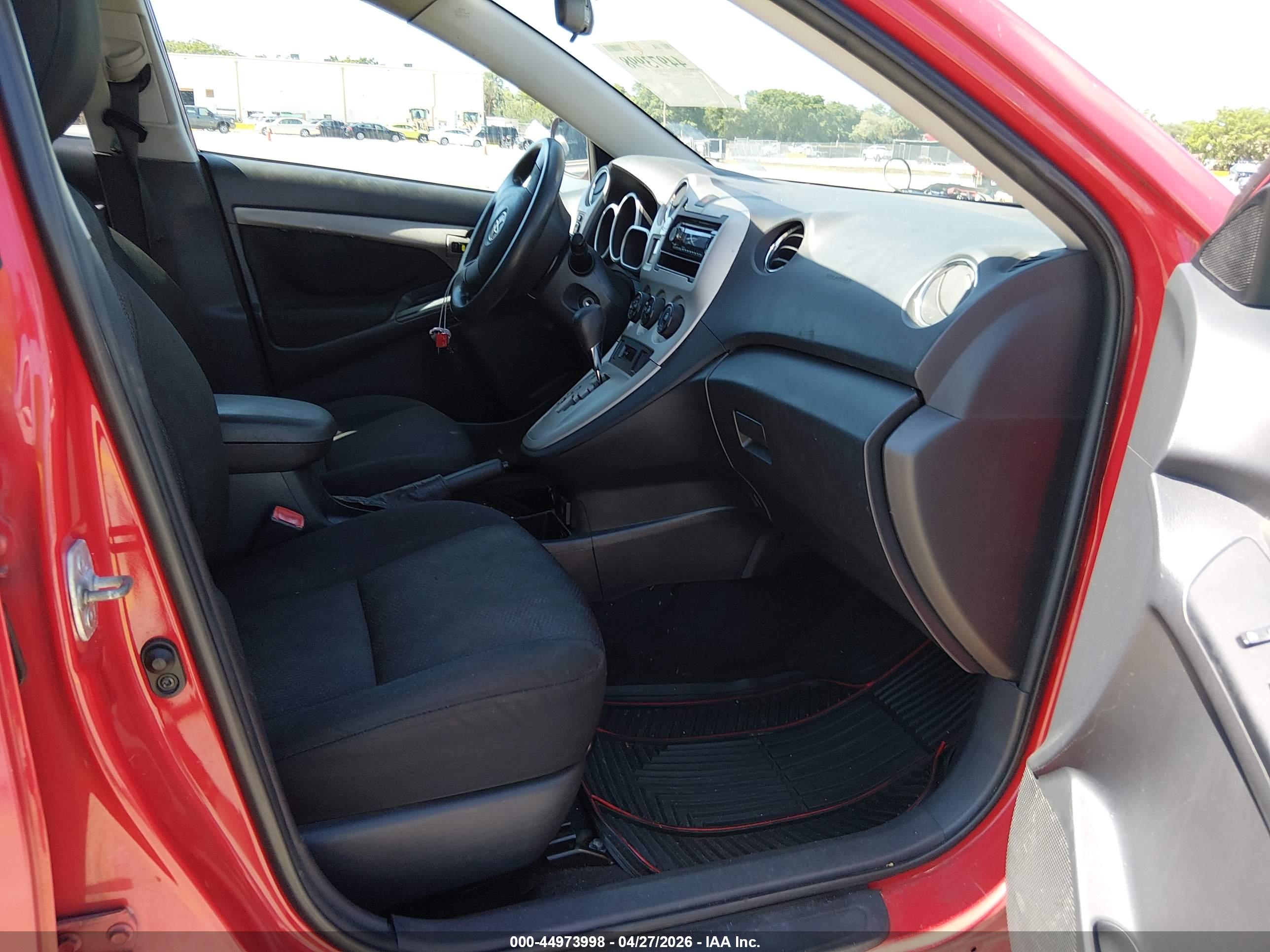 TOYOTA MATRIX image 5
