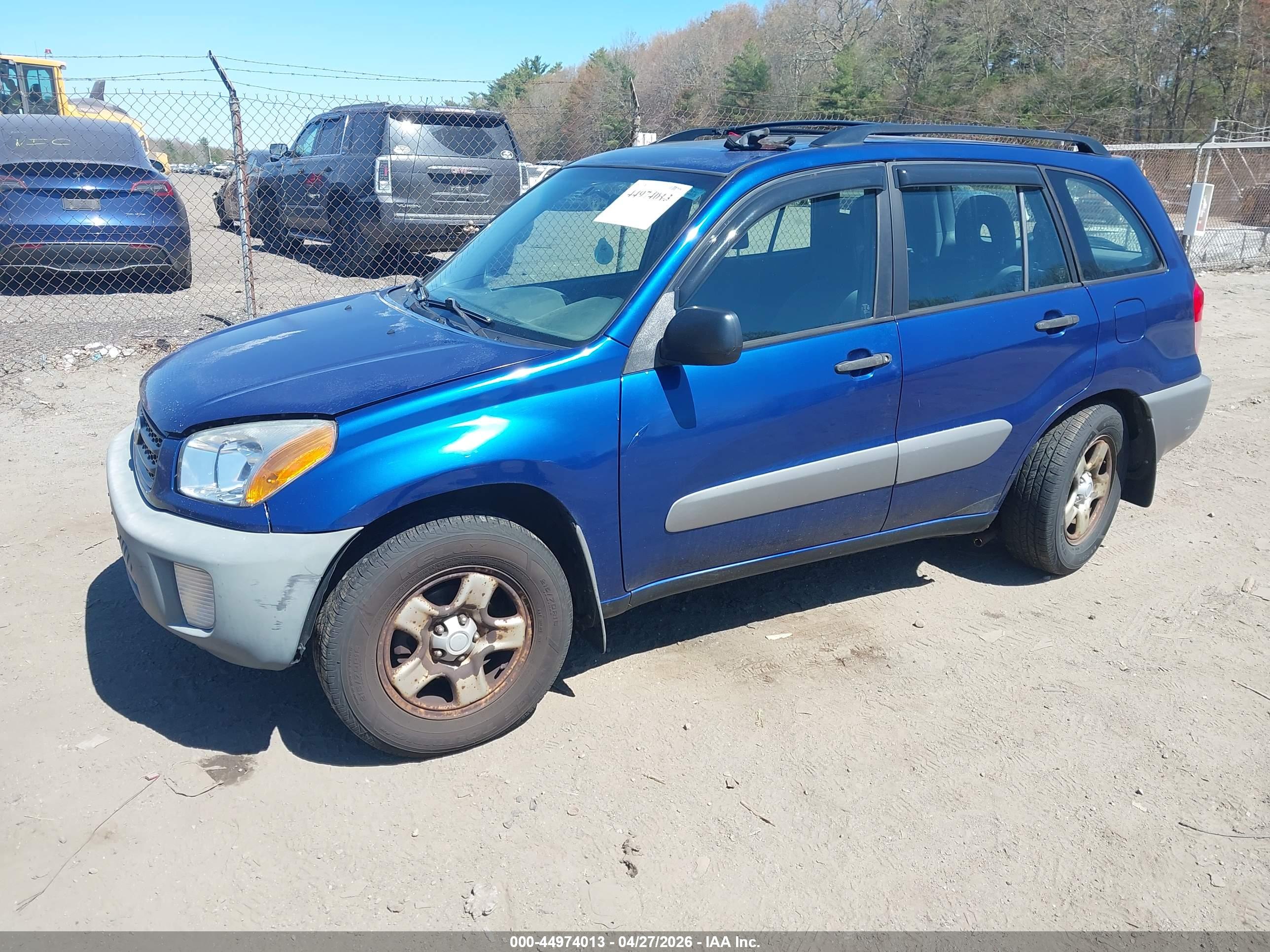 TOYOTA RAV4 image 2