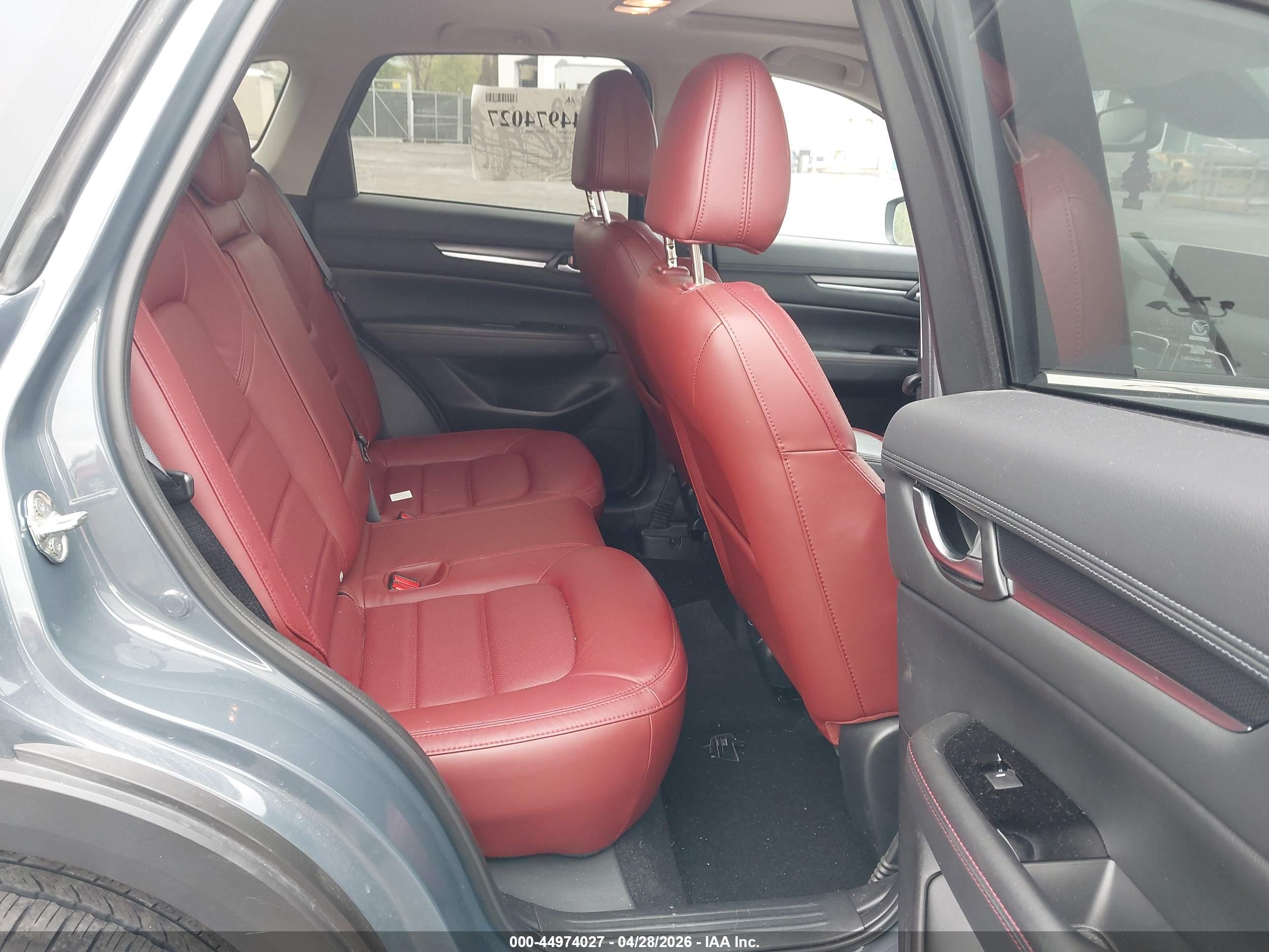MAZDA CX-5 image 8