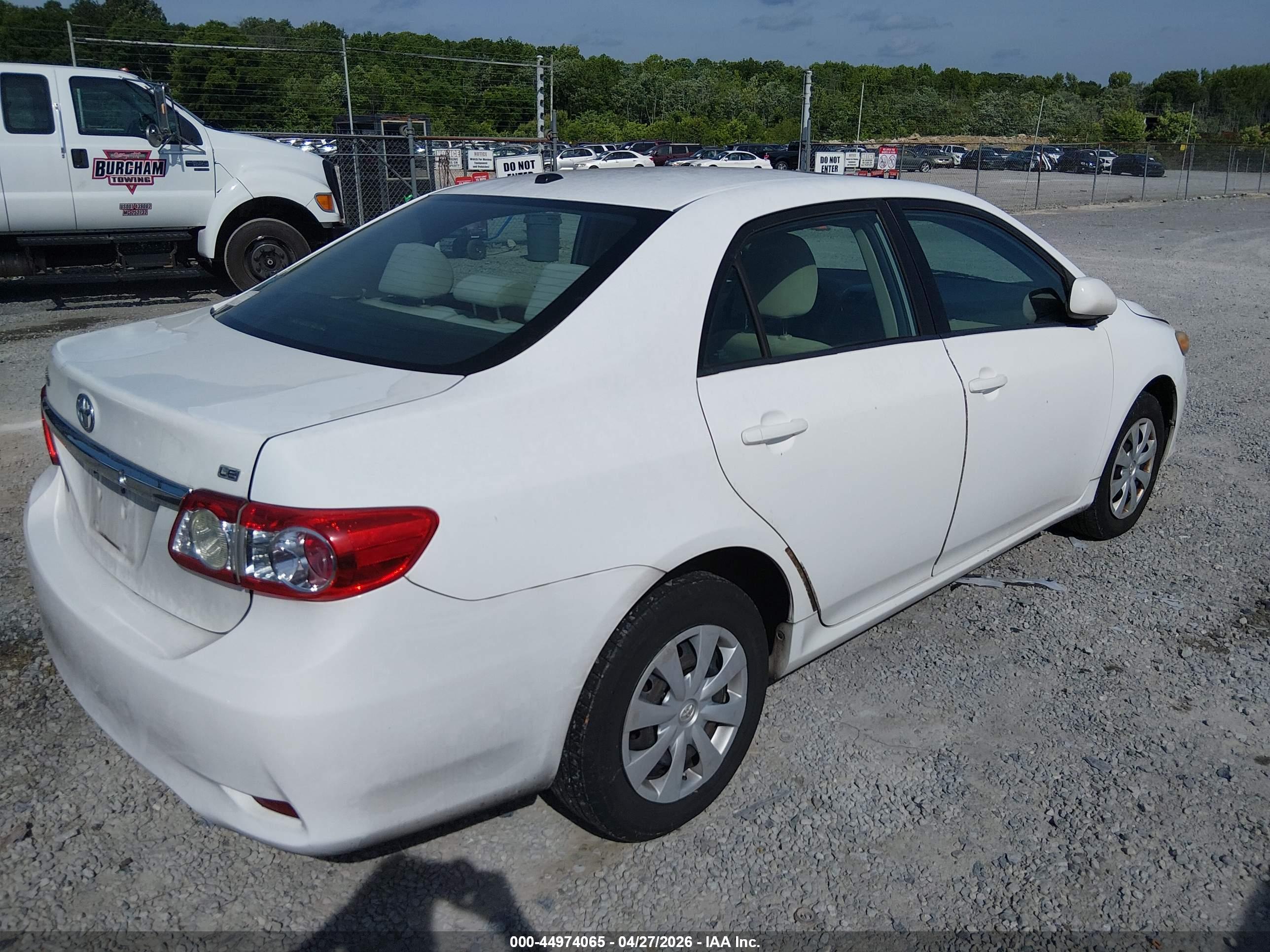 TOYOTA COROLLA image 4