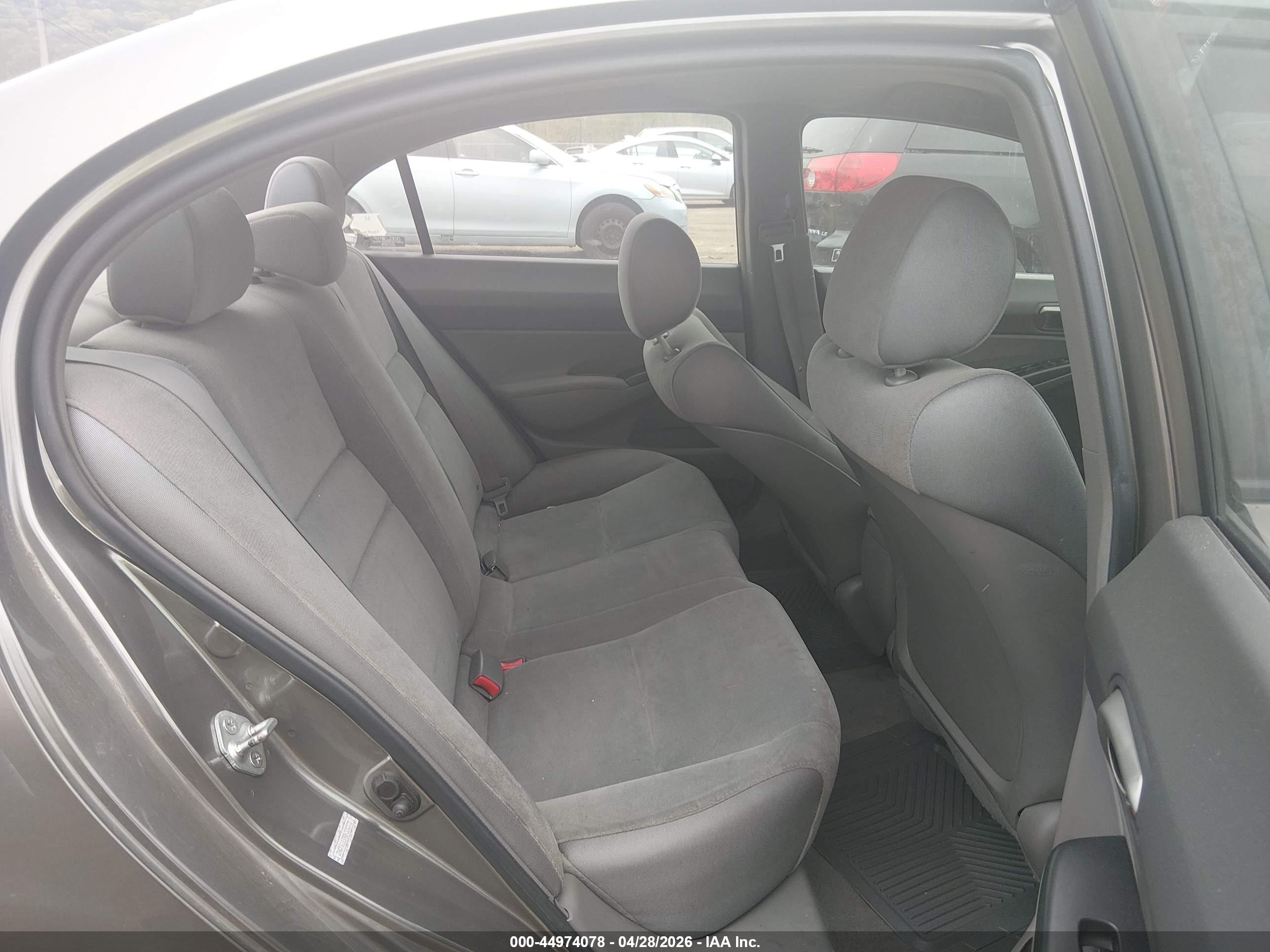 HONDA CIVIC image 8