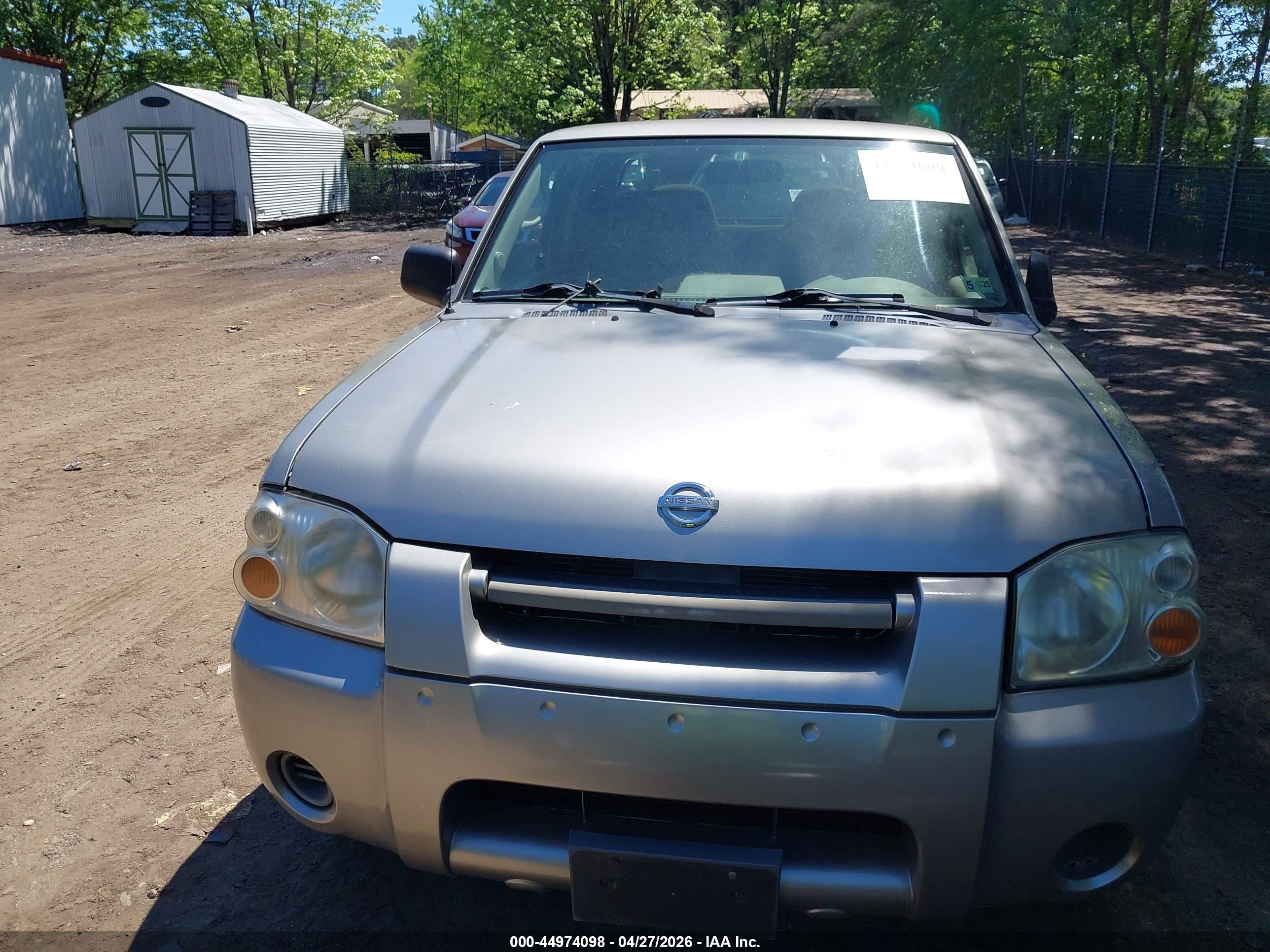 NISSAN FRONTIER image 6