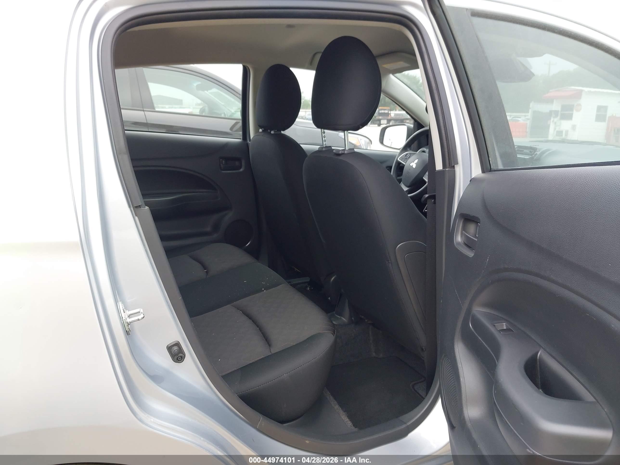 MITSUBISHI MIRAGE image 8