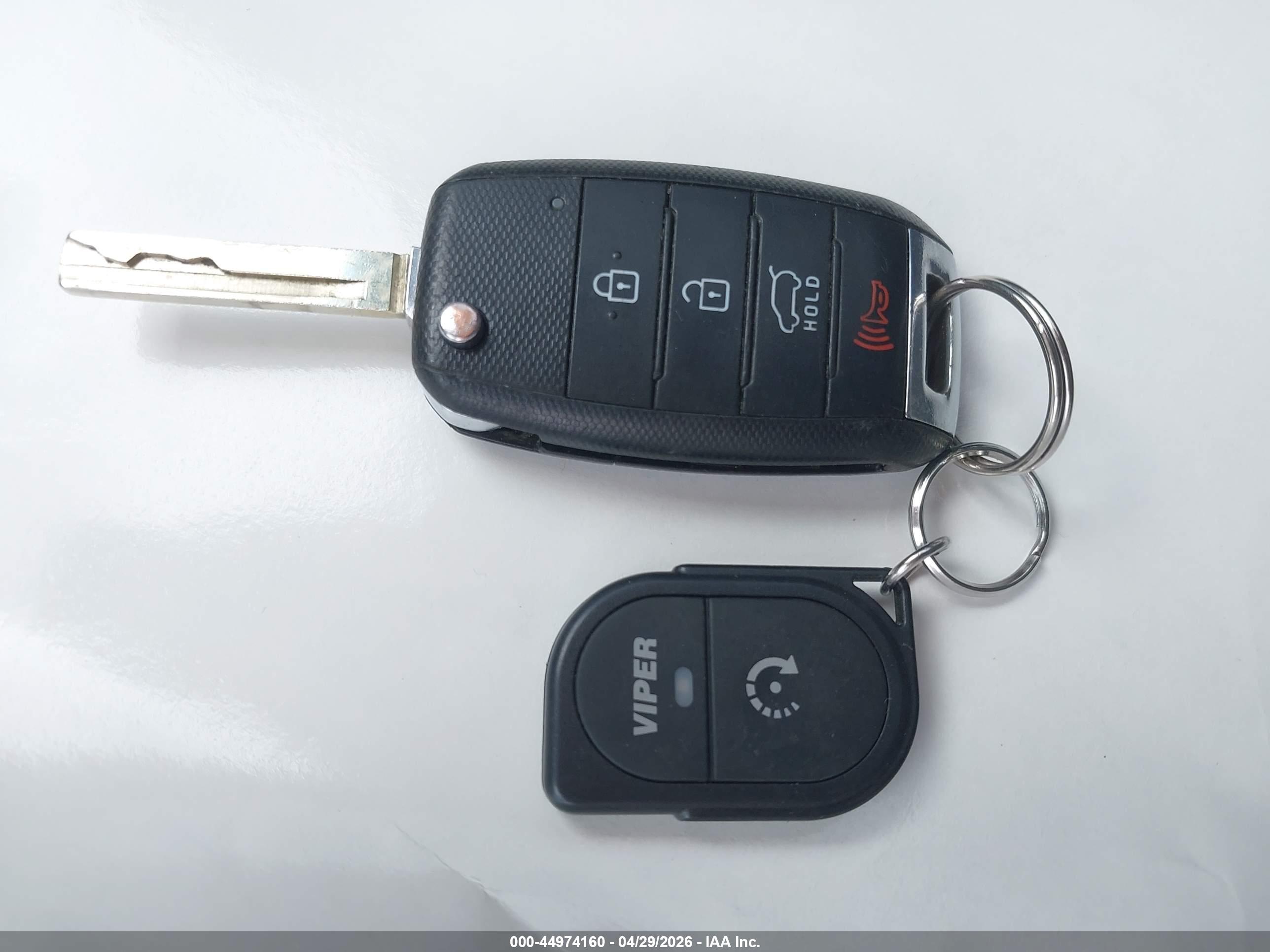 KIA SORENTO image 11
