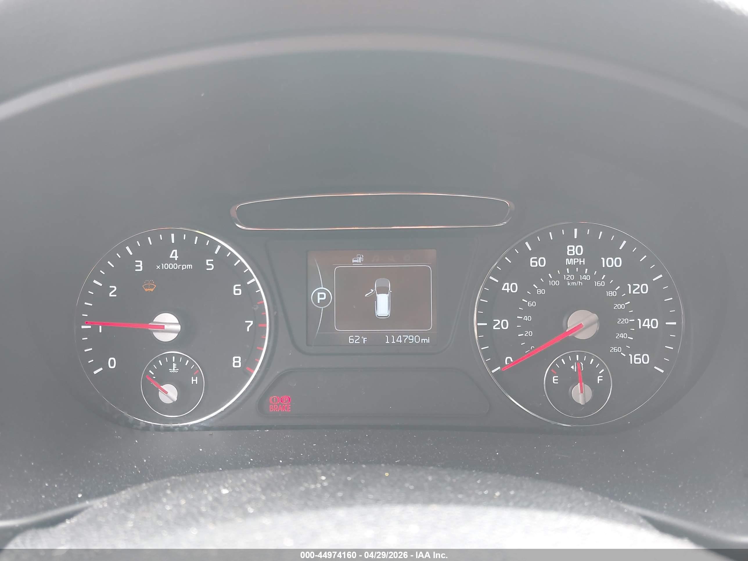 KIA SORENTO image 7