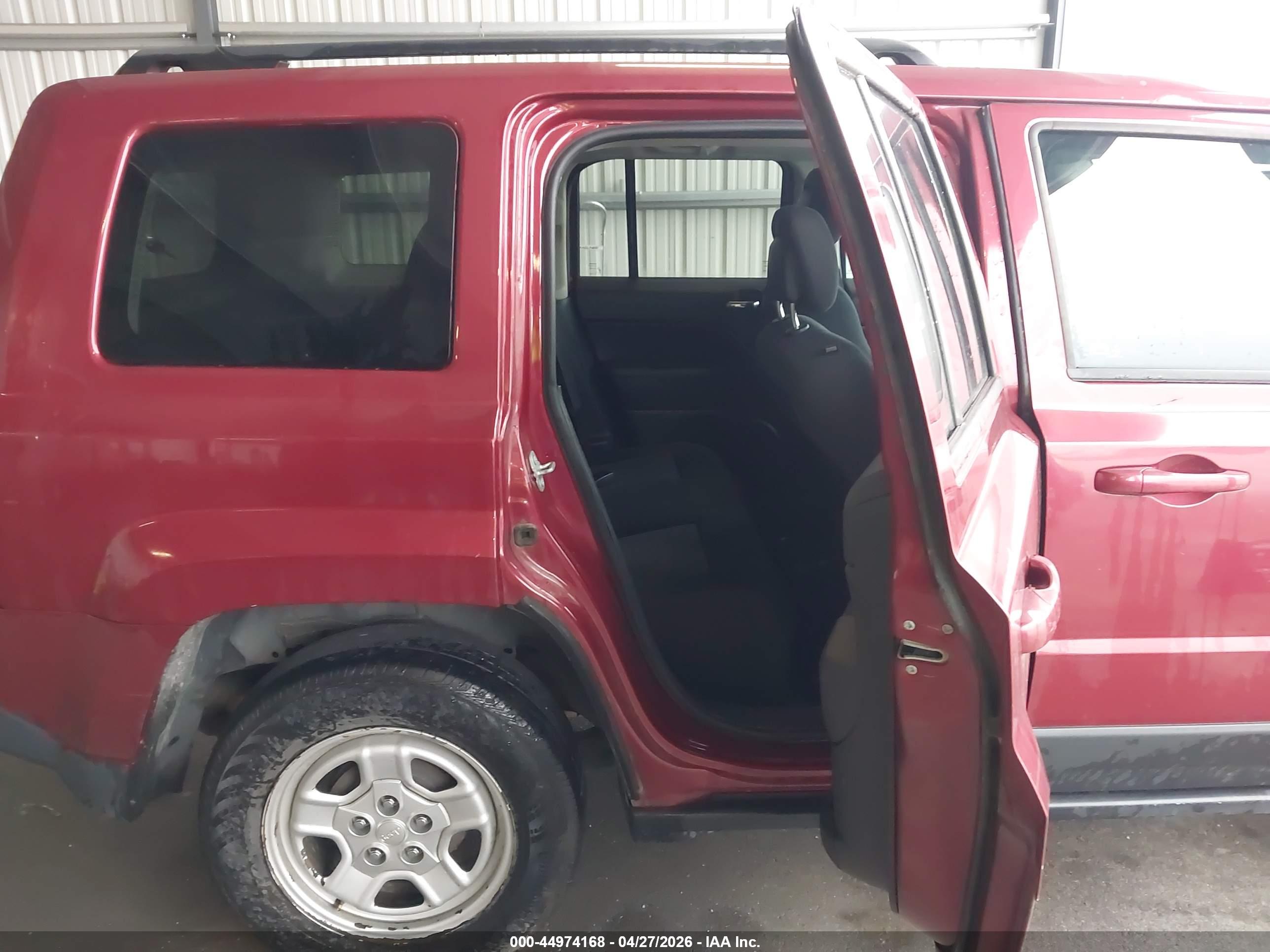 JEEP PATRIOT image 8