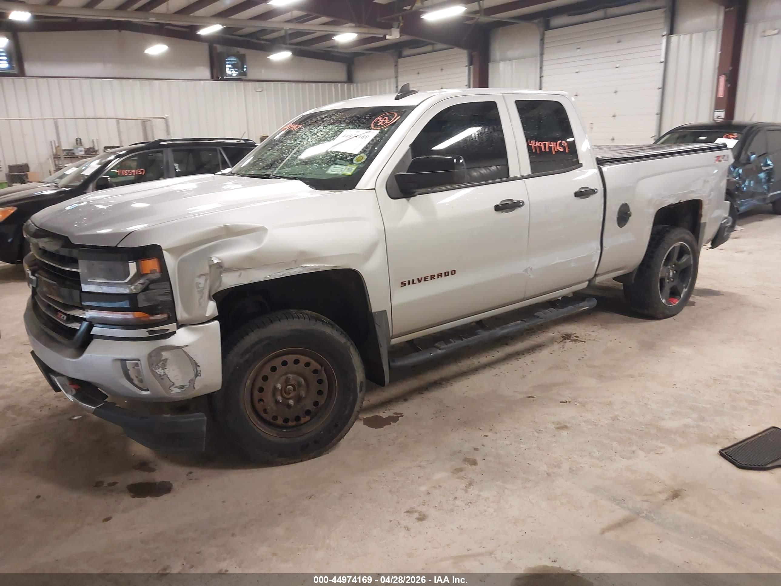CHEVROLET SILVERADO image 2