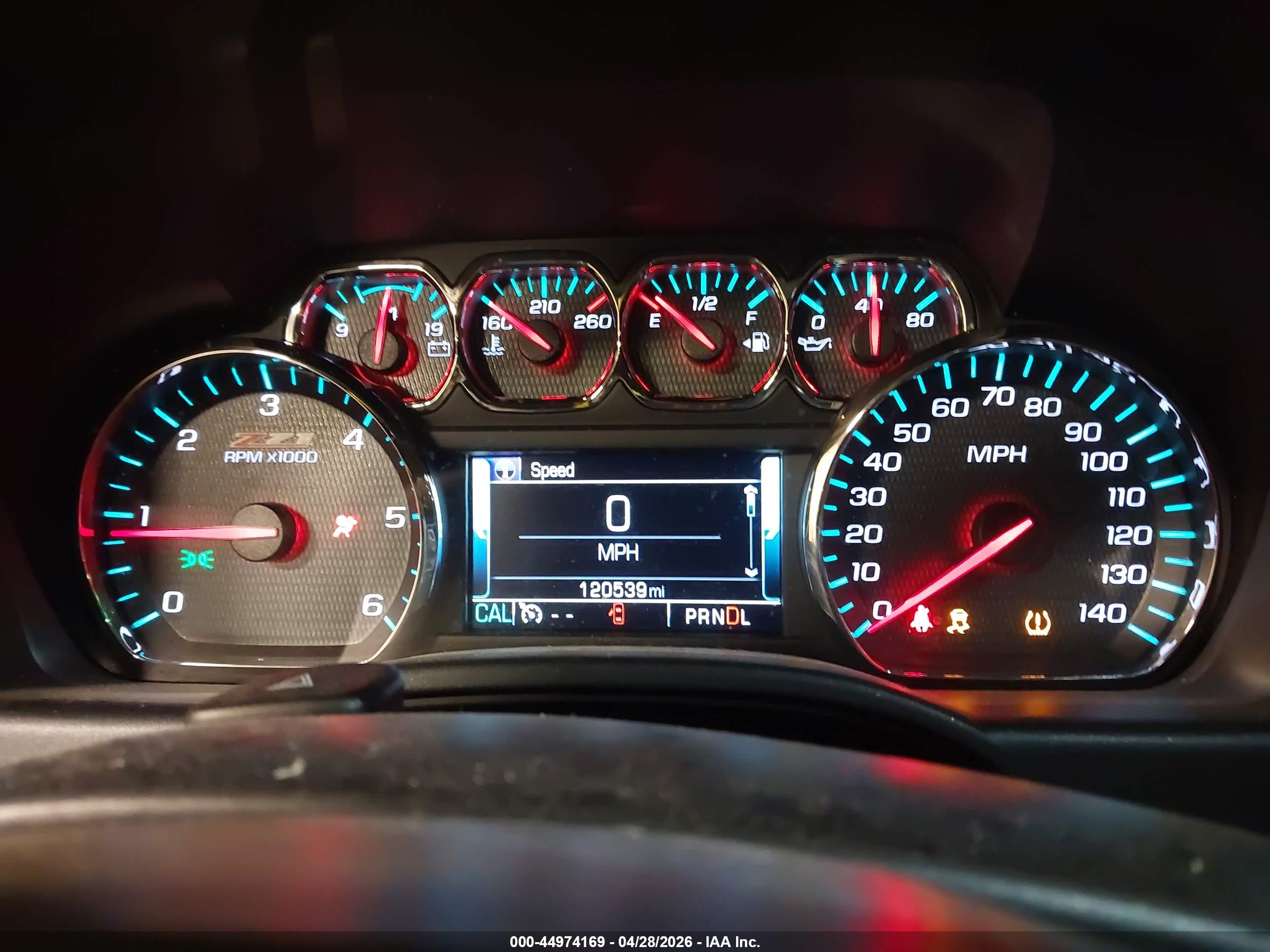 CHEVROLET SILVERADO image 7