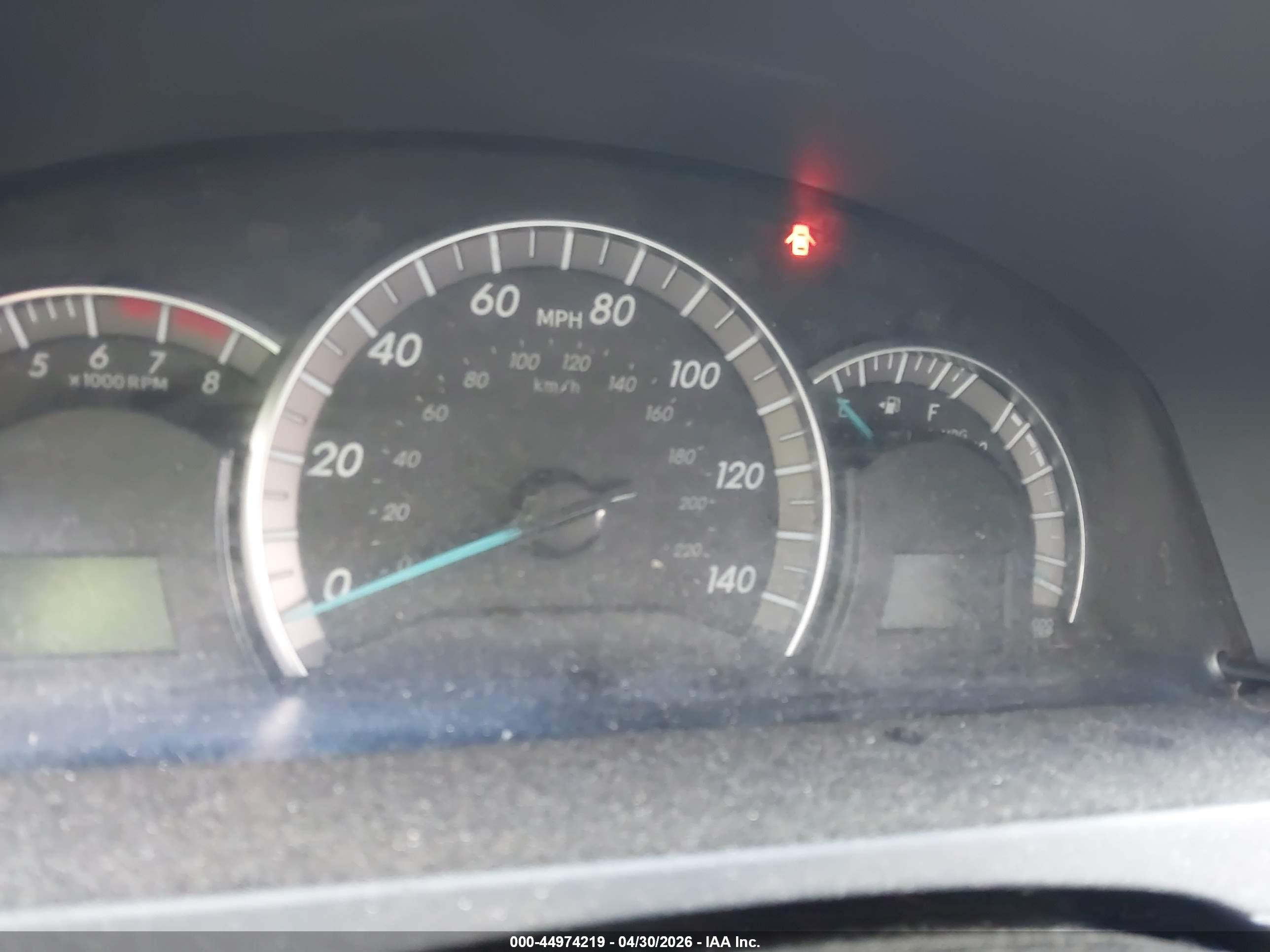 TOYOTA CAMRY image 7