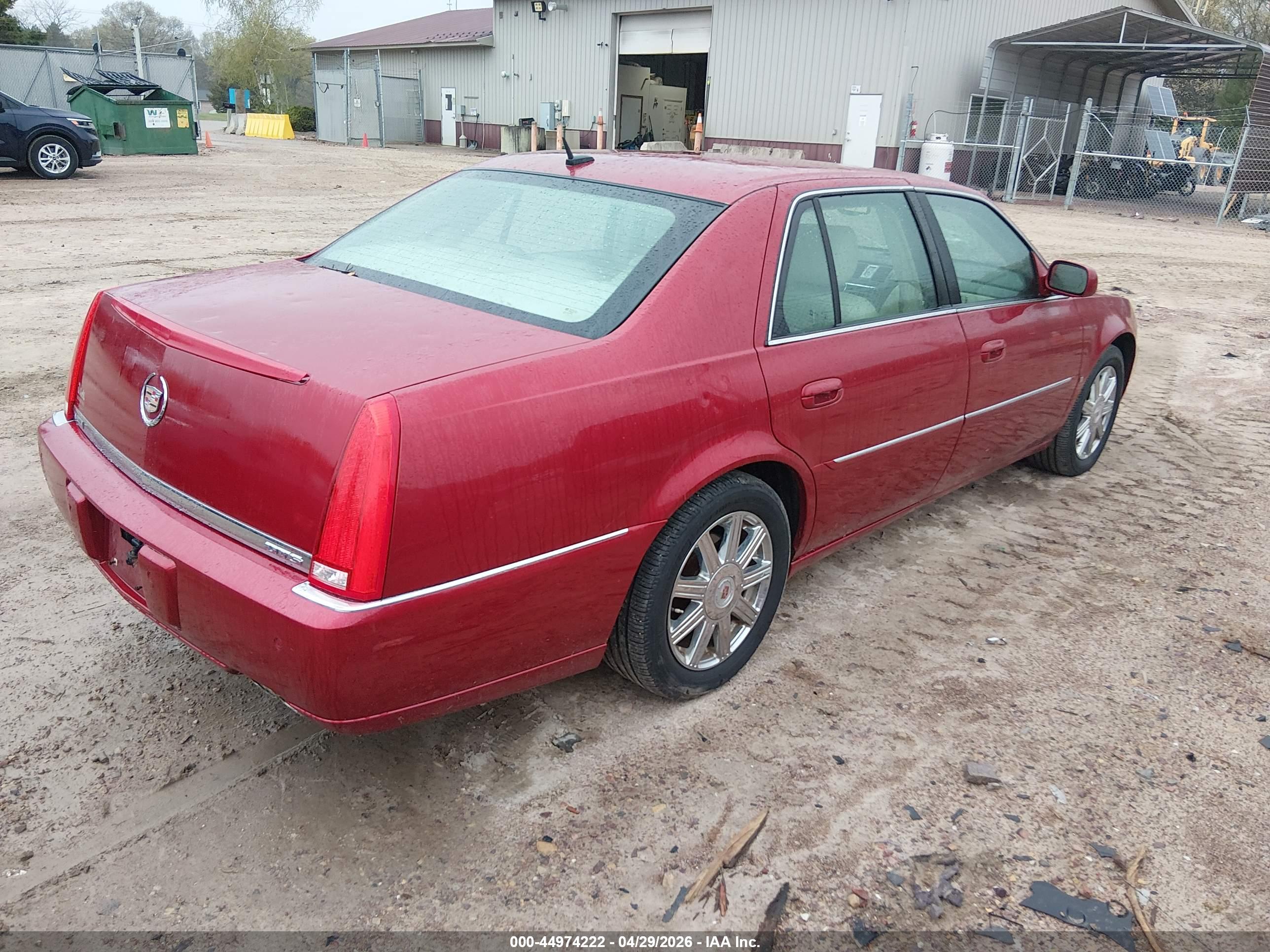 CADILLAC DTS image 4