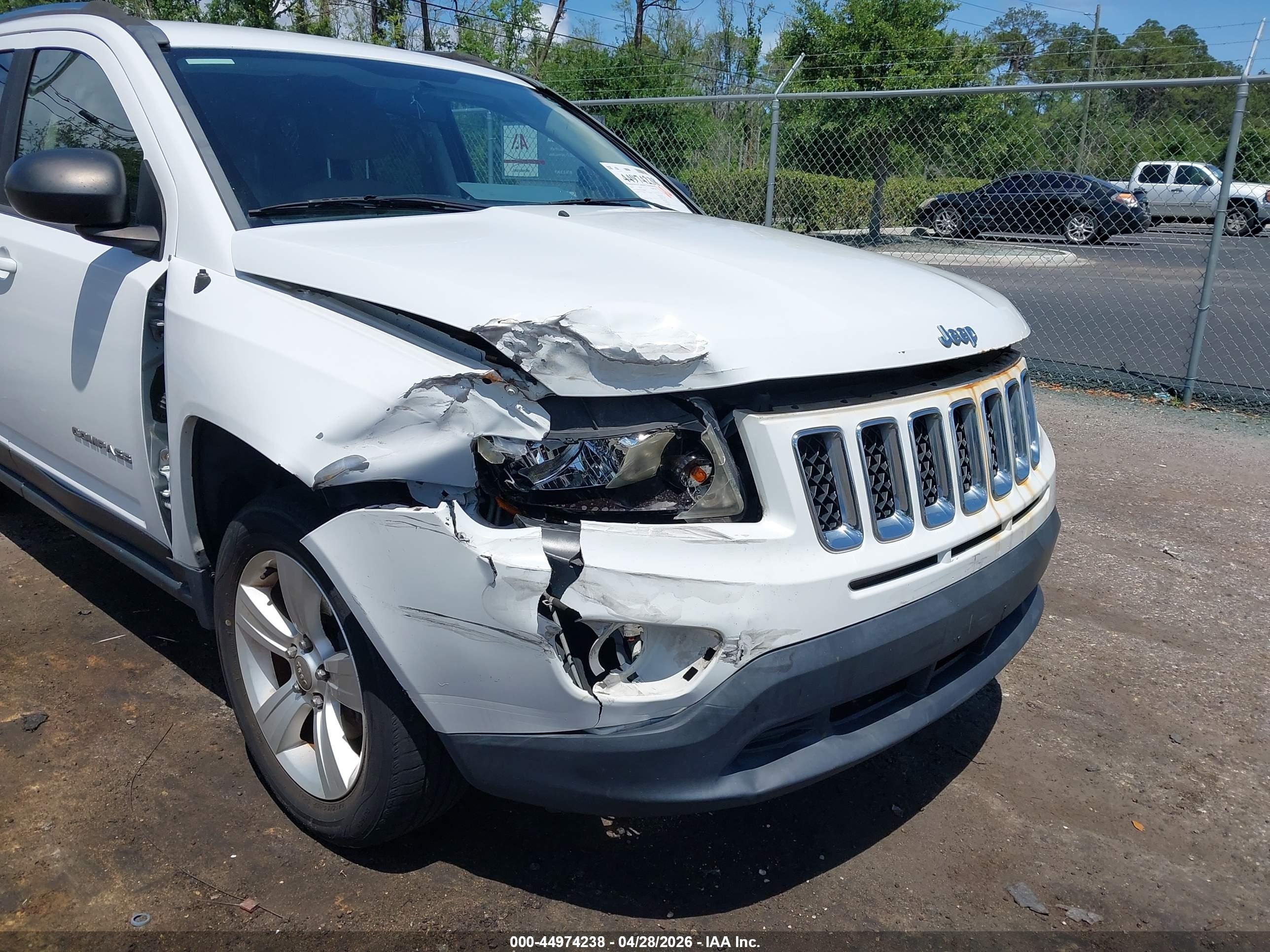 JEEP COMPASS image 6