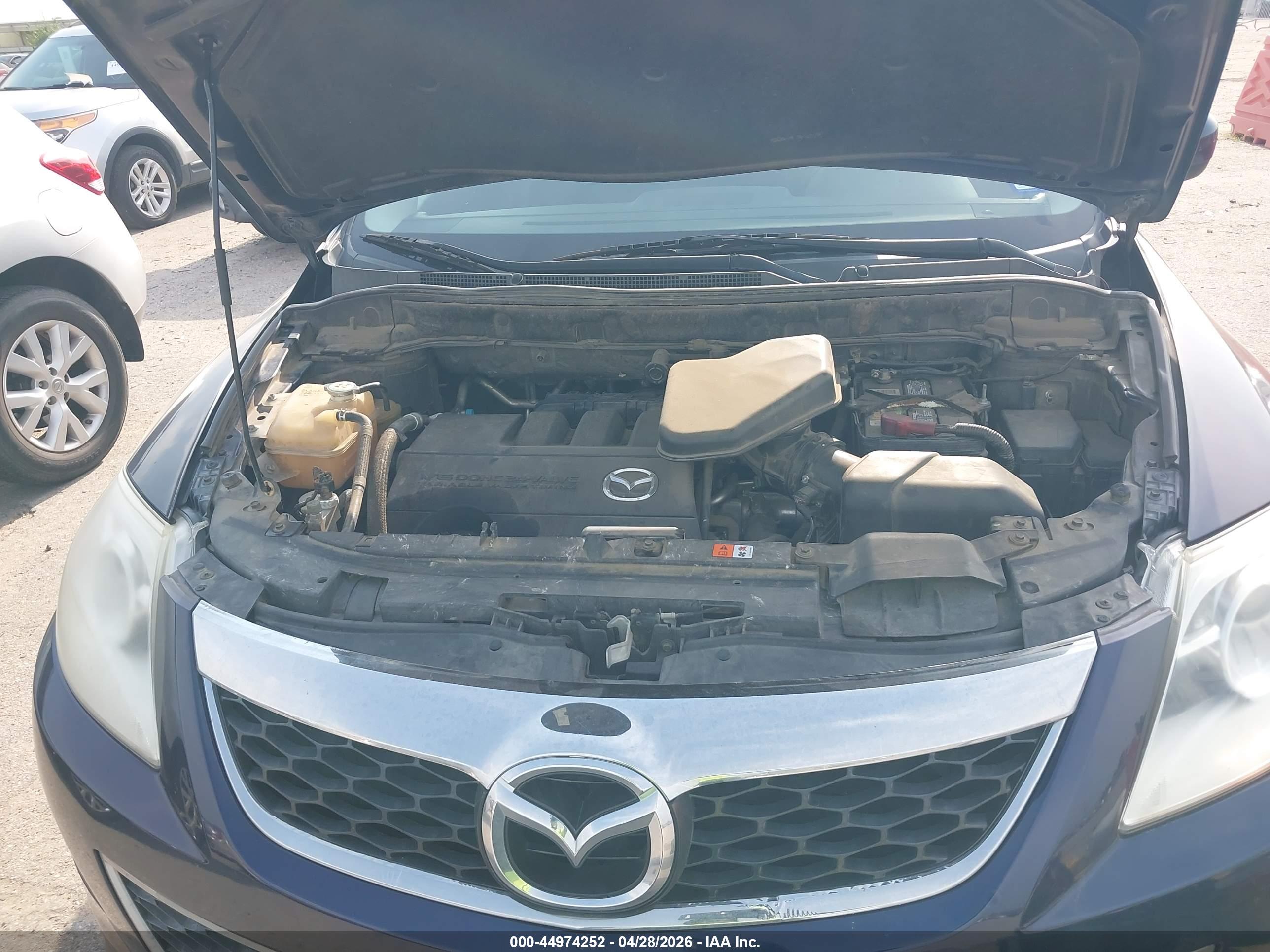 MAZDA CX-9 image 10