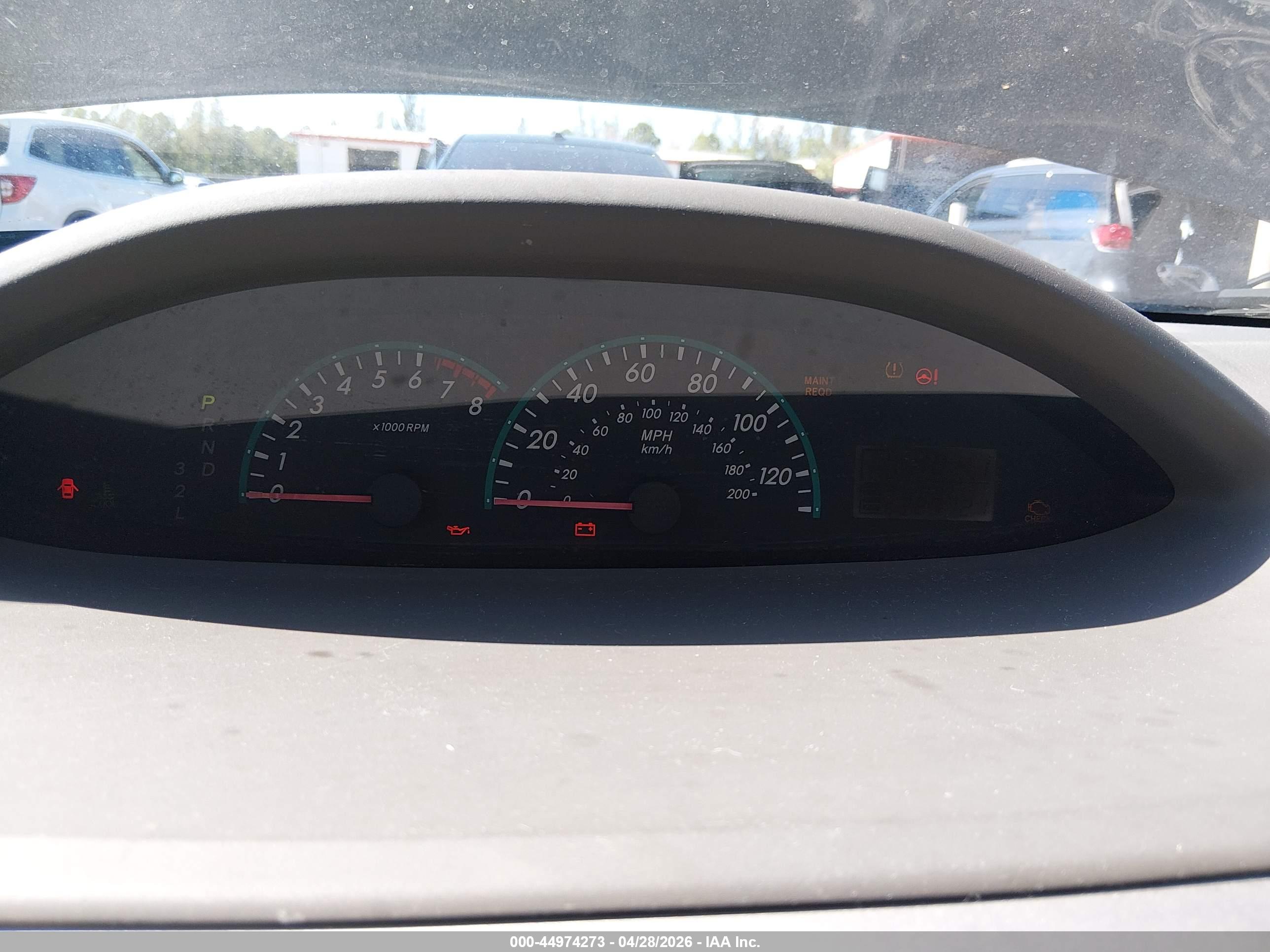 TOYOTA YARIS image 7