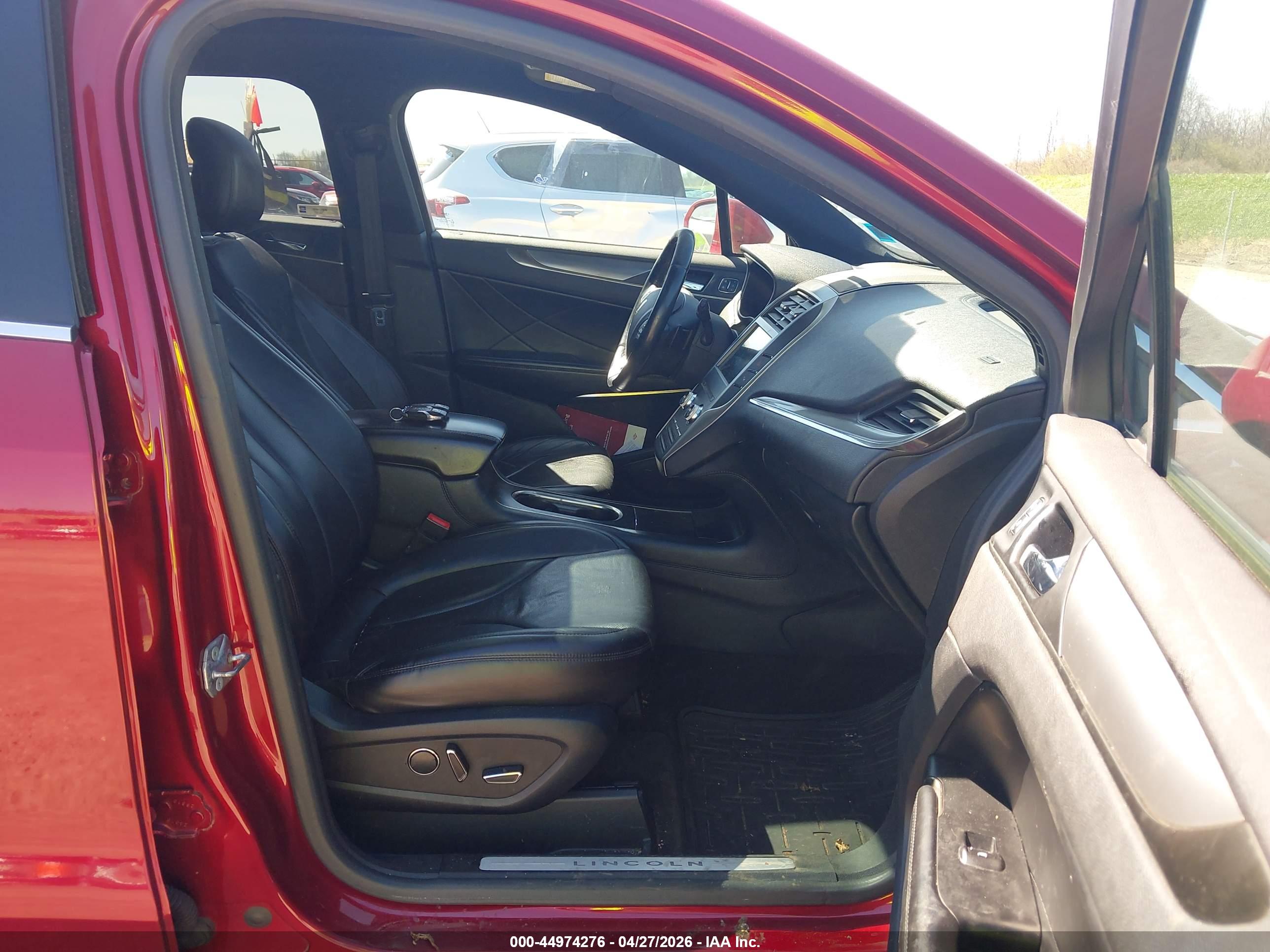 LINCOLN MKC image 5