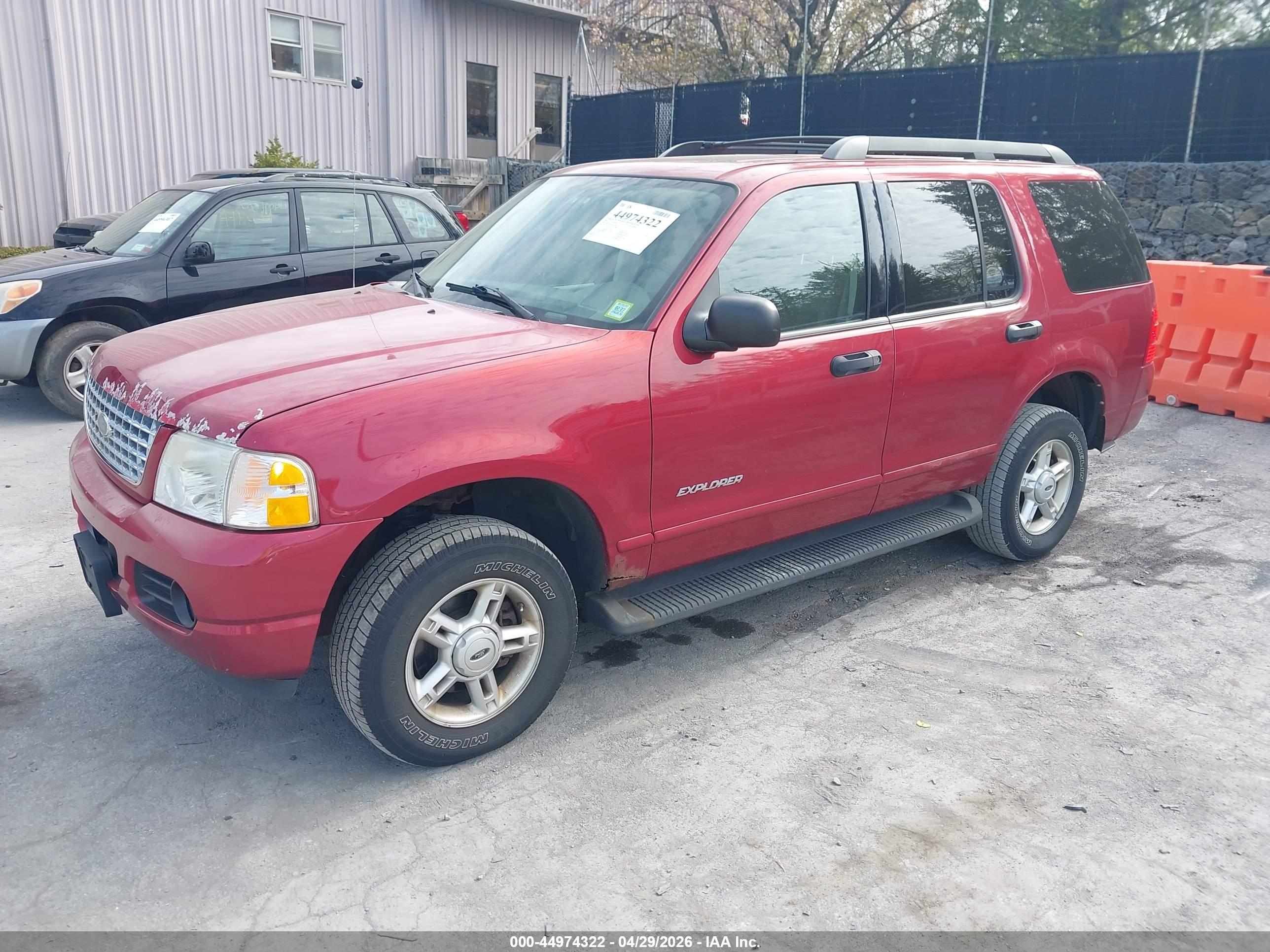 FORD EXPLORER image 2