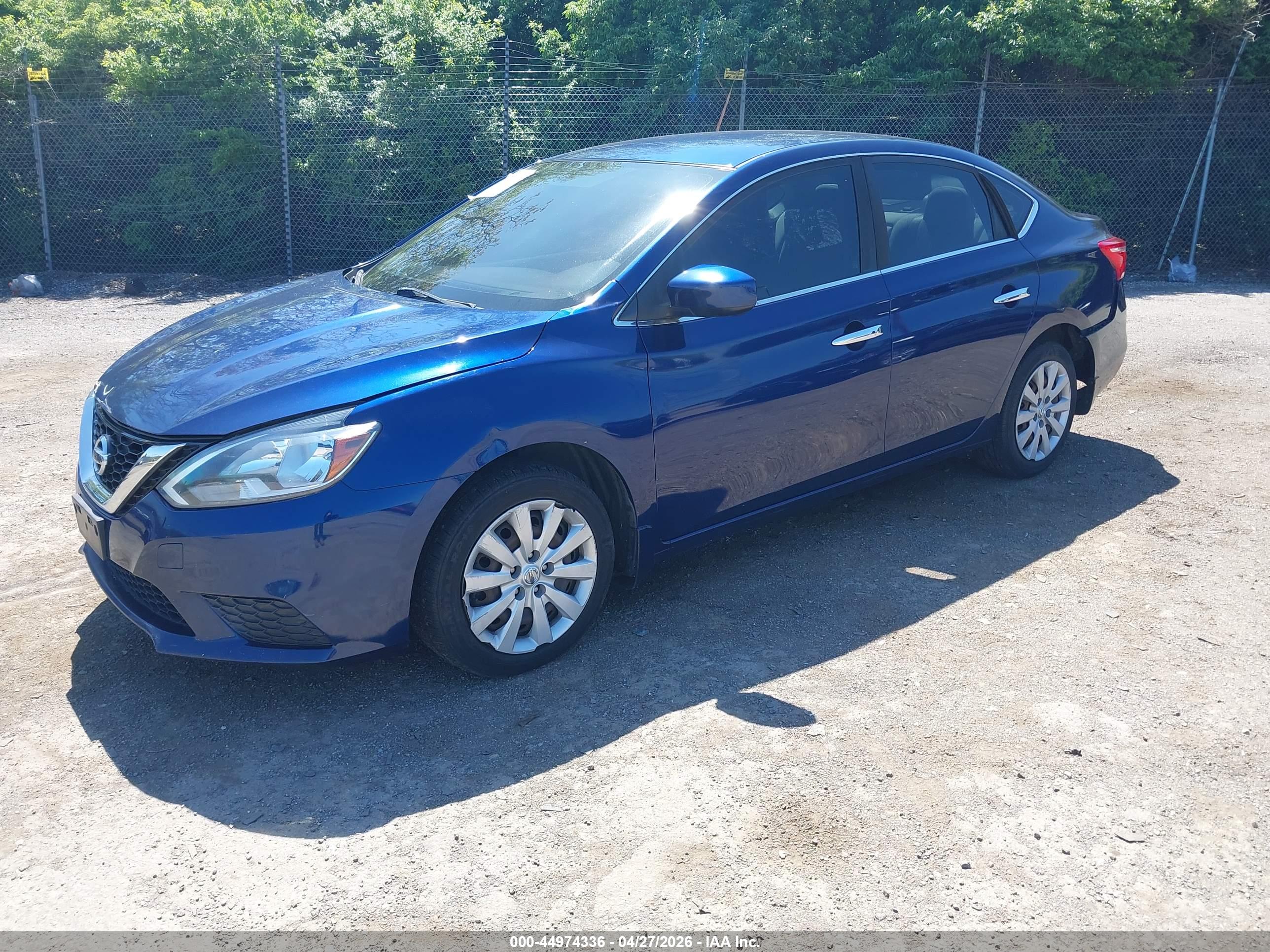 NISSAN SENTRA image 2