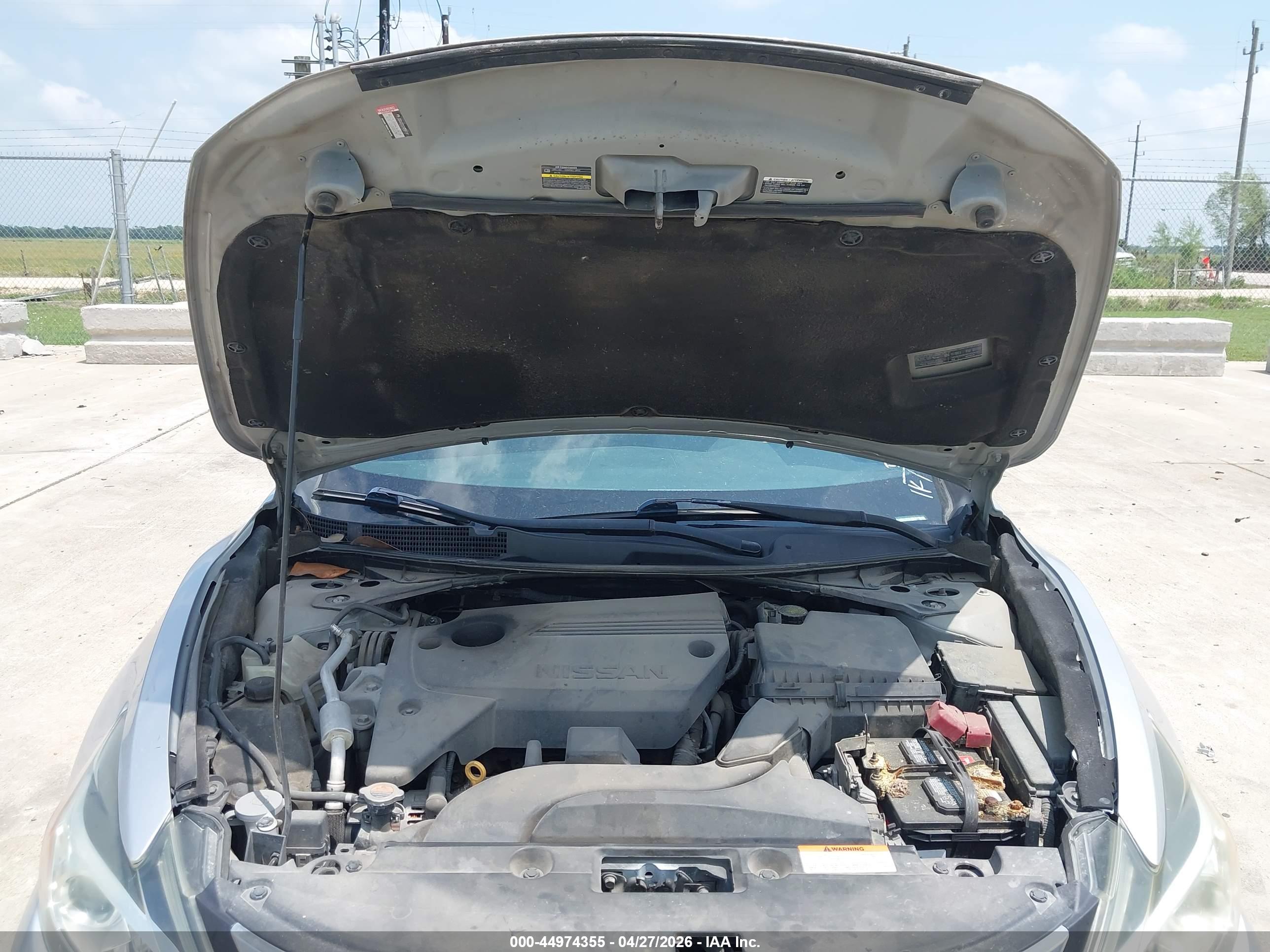 NISSAN ALTIMA image 10