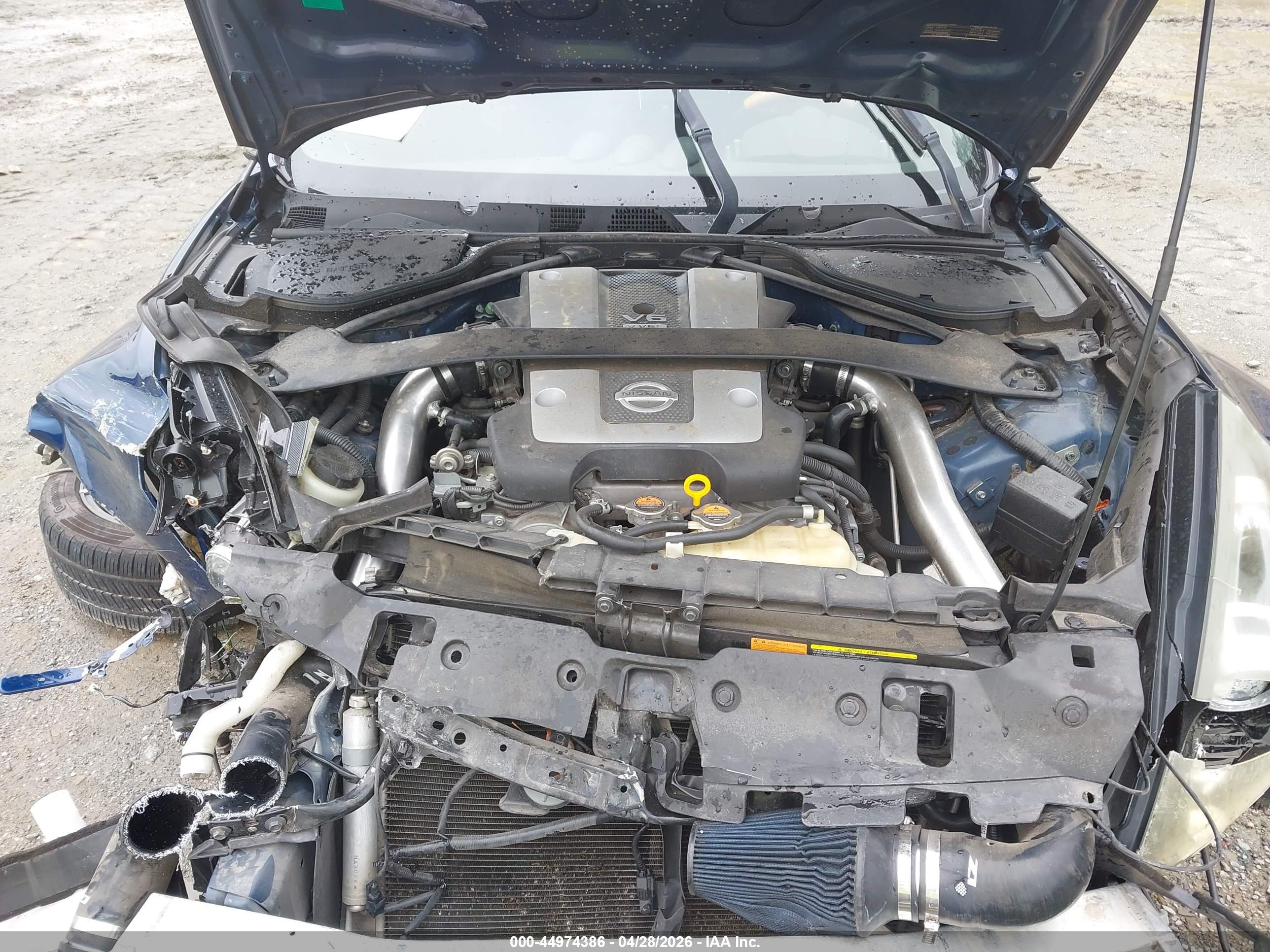 NISSAN 370Z image 10