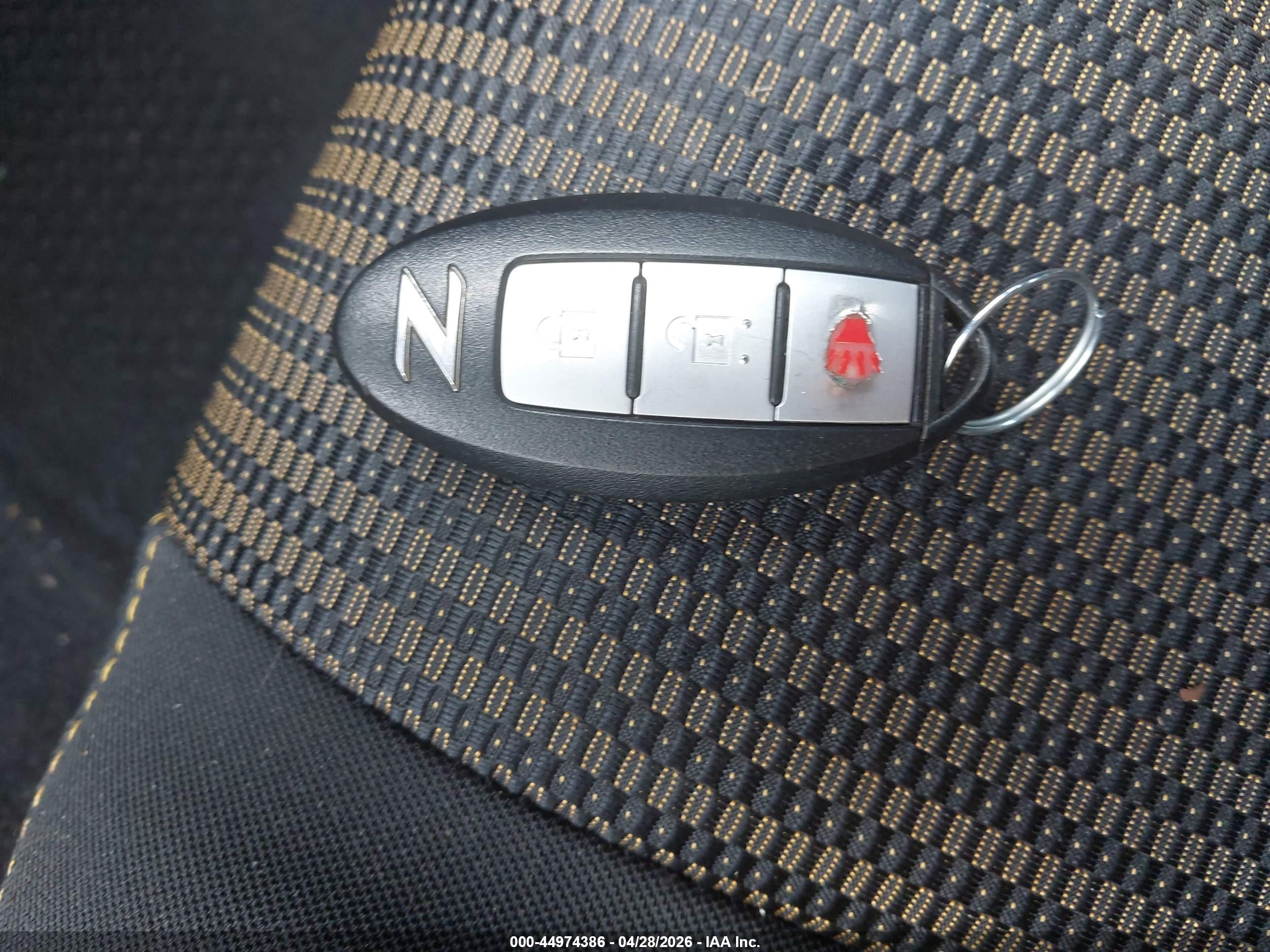 NISSAN 370Z image 11