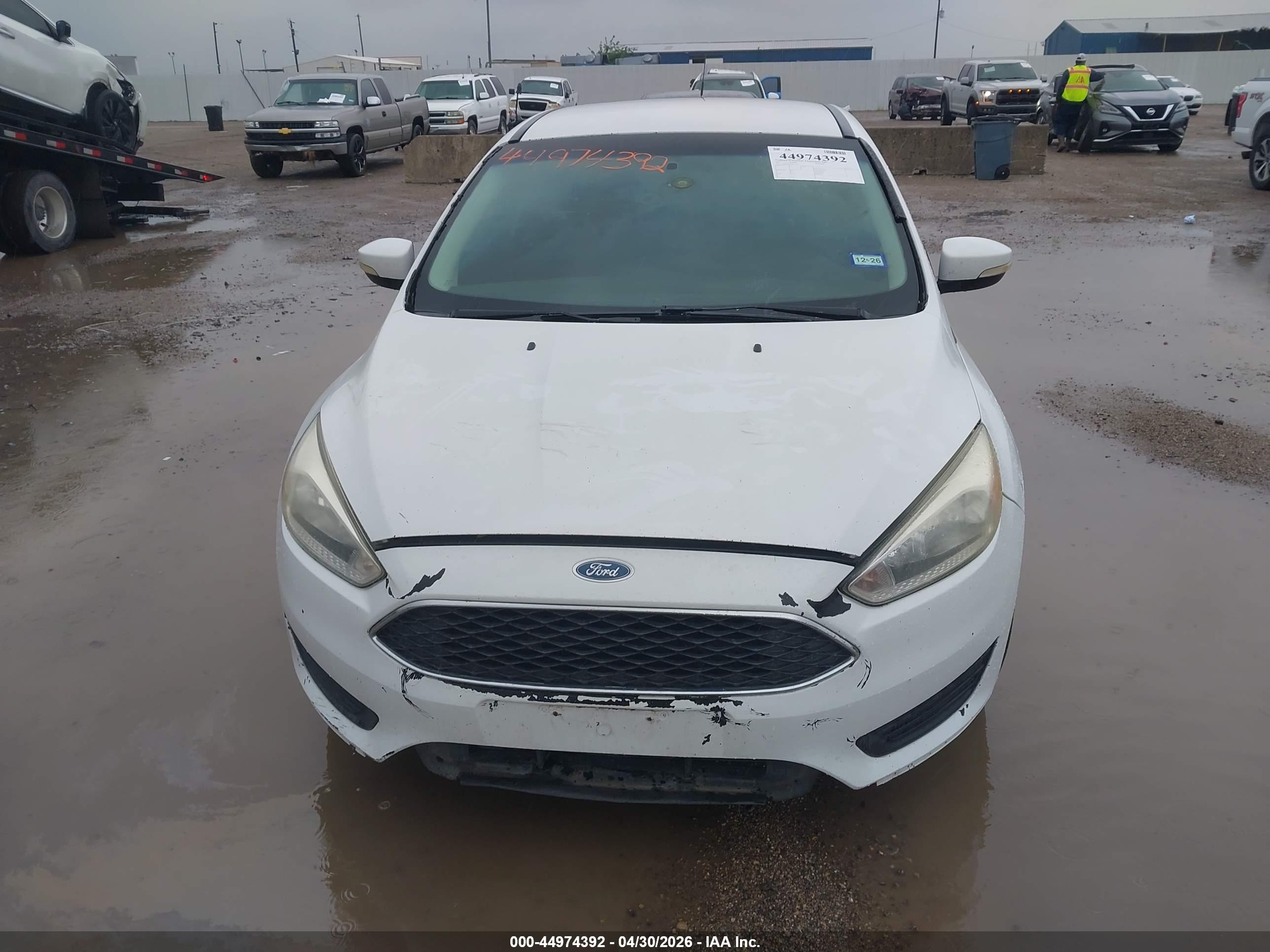 FORD FOCUS image 6