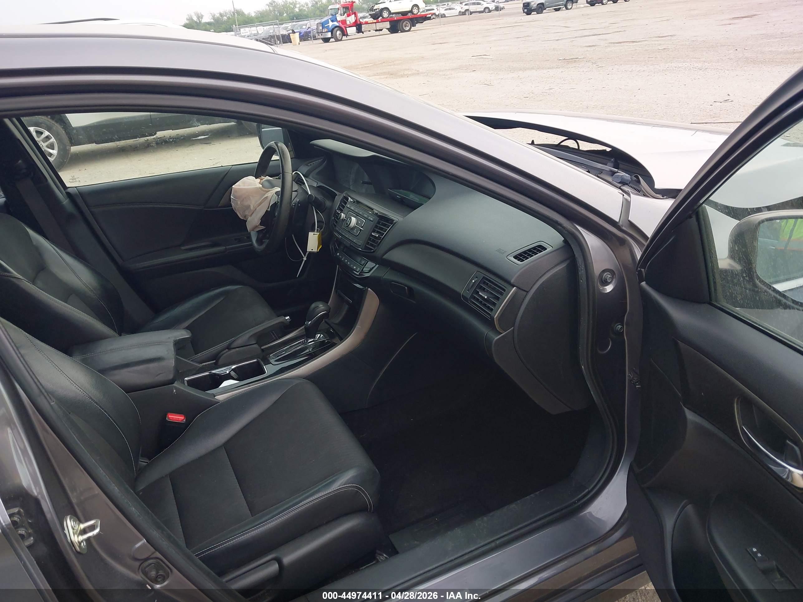 HONDA ACCORD image 5