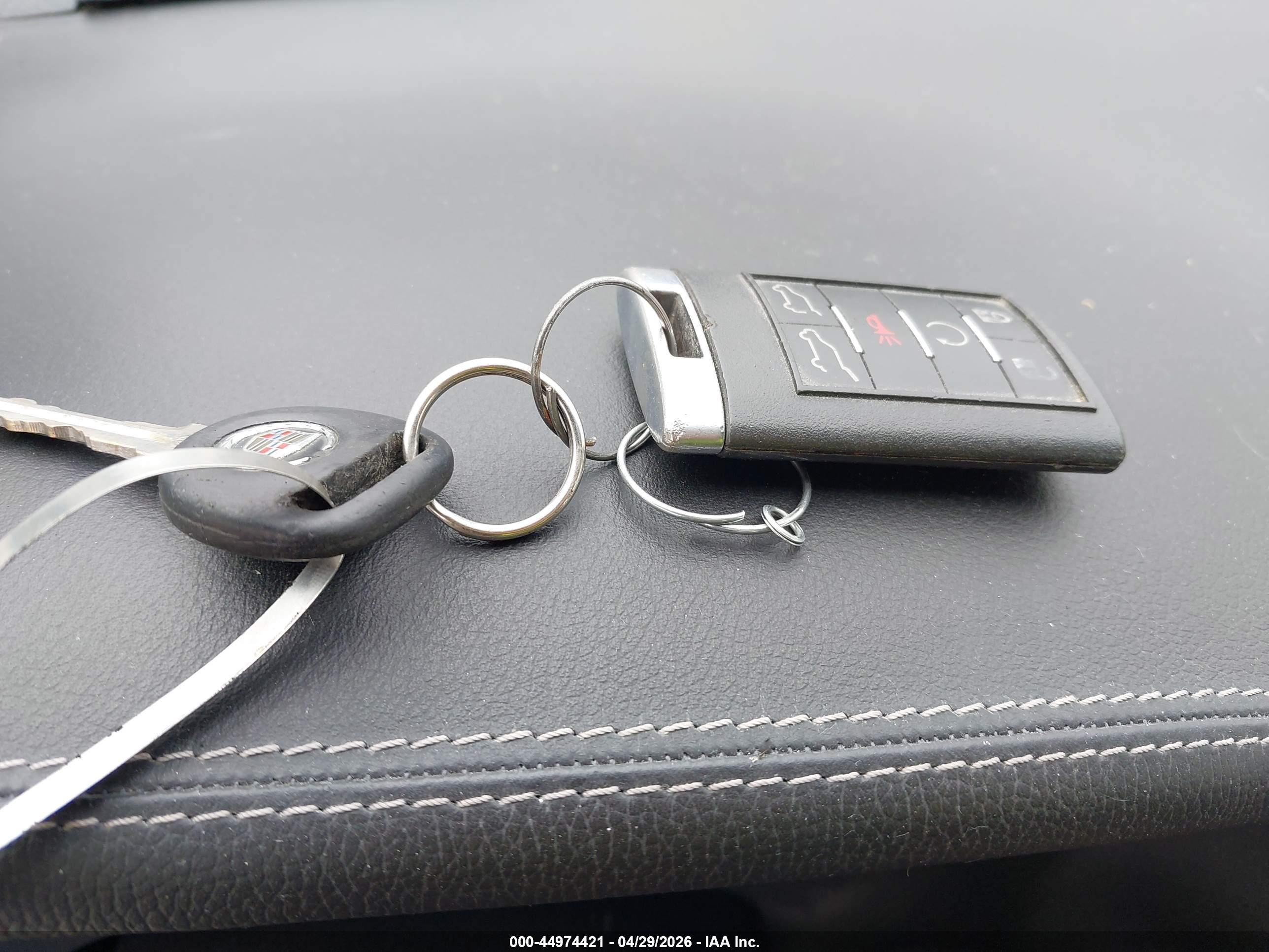 CADILLAC ESCALADE image 11