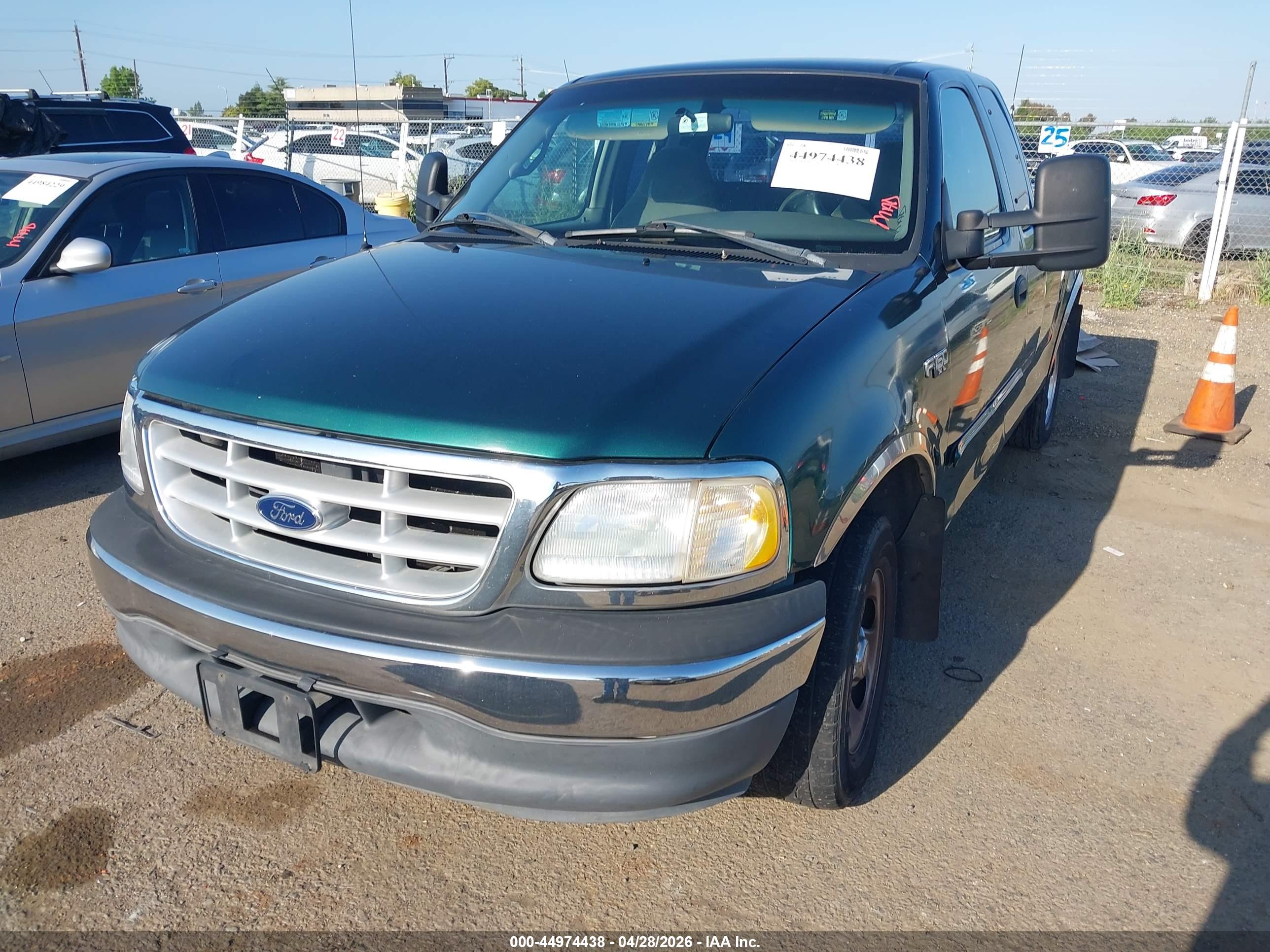 FORD F-150 image 2