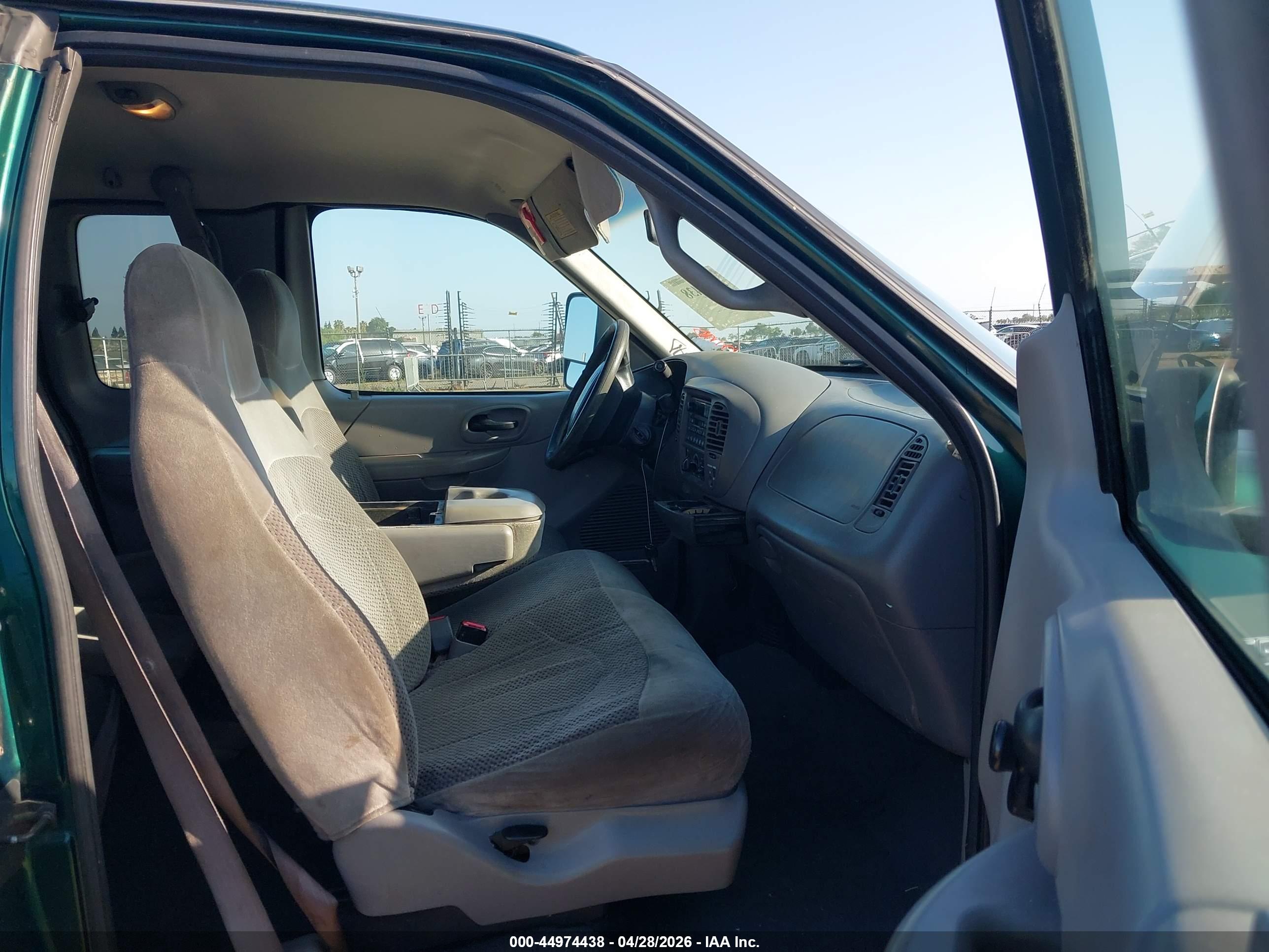 FORD F-150 image 5