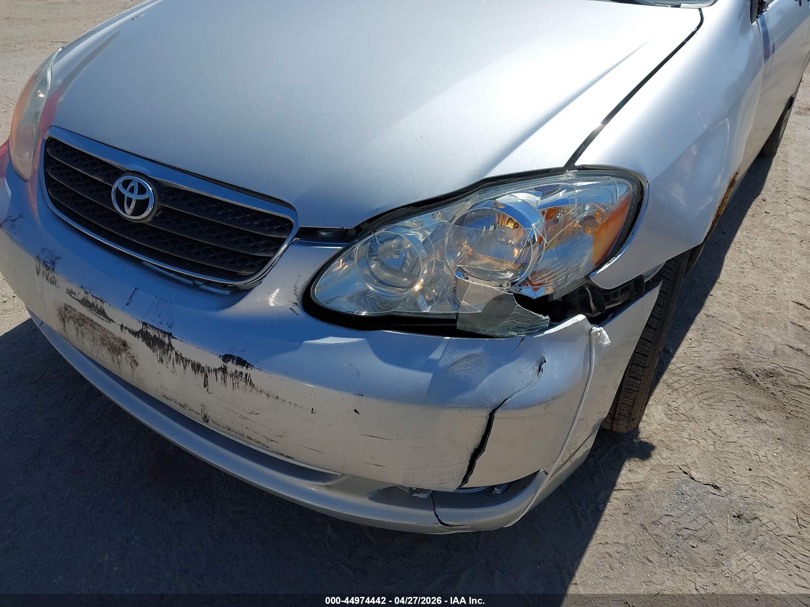 TOYOTA COROLLA image 6