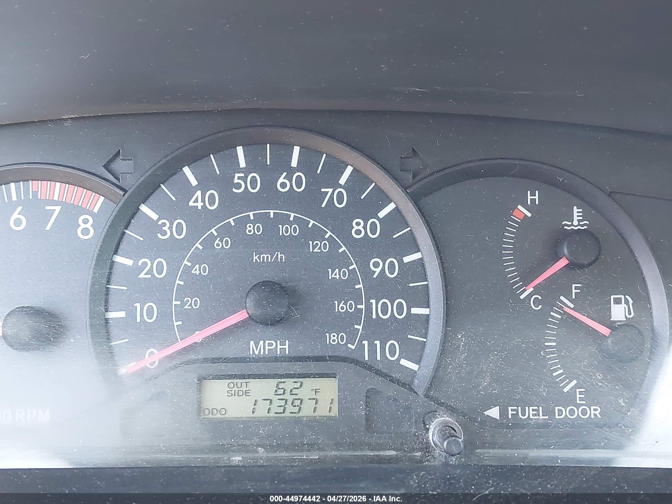 TOYOTA COROLLA image 7