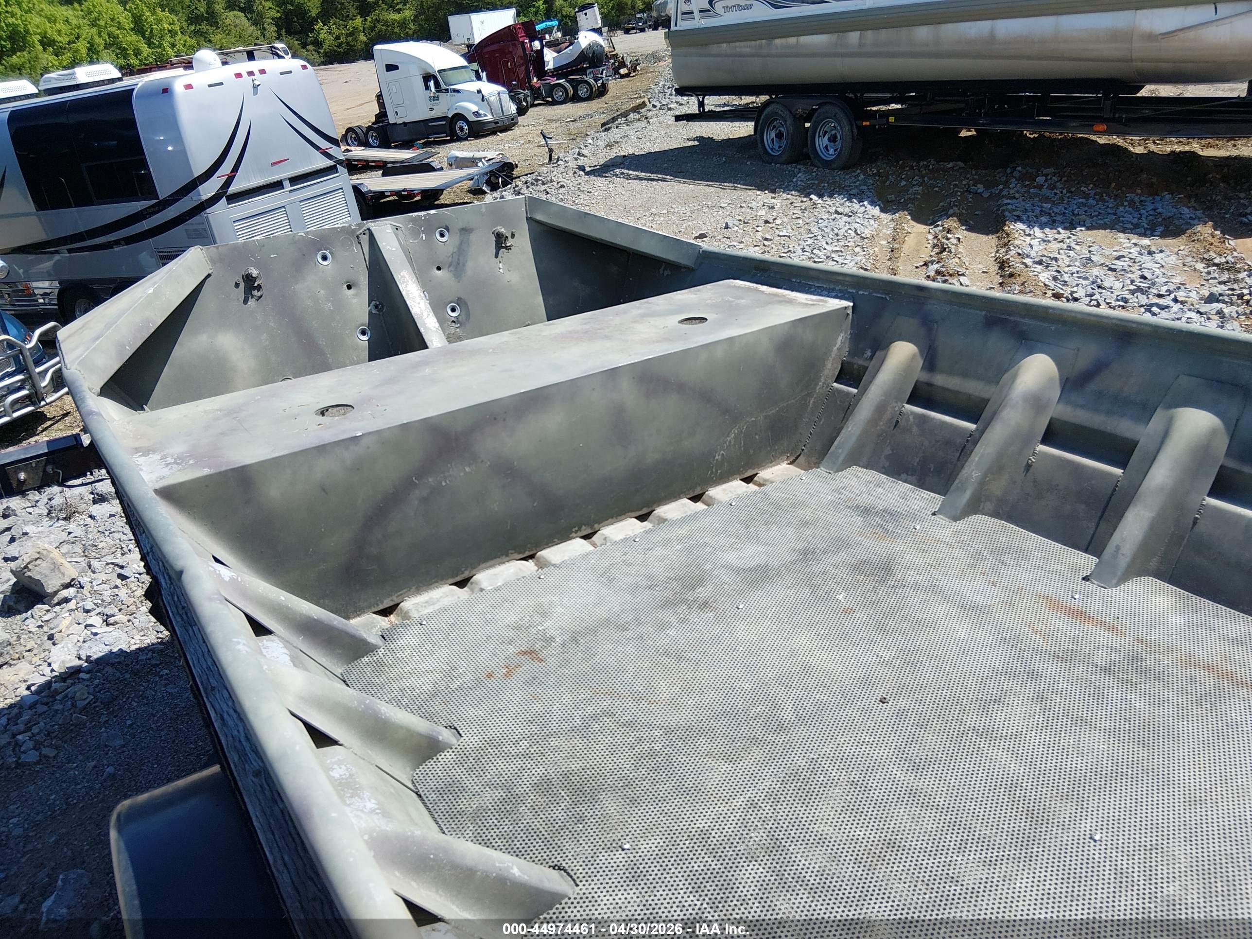 SOUTHFORK BASSBOAT image 8