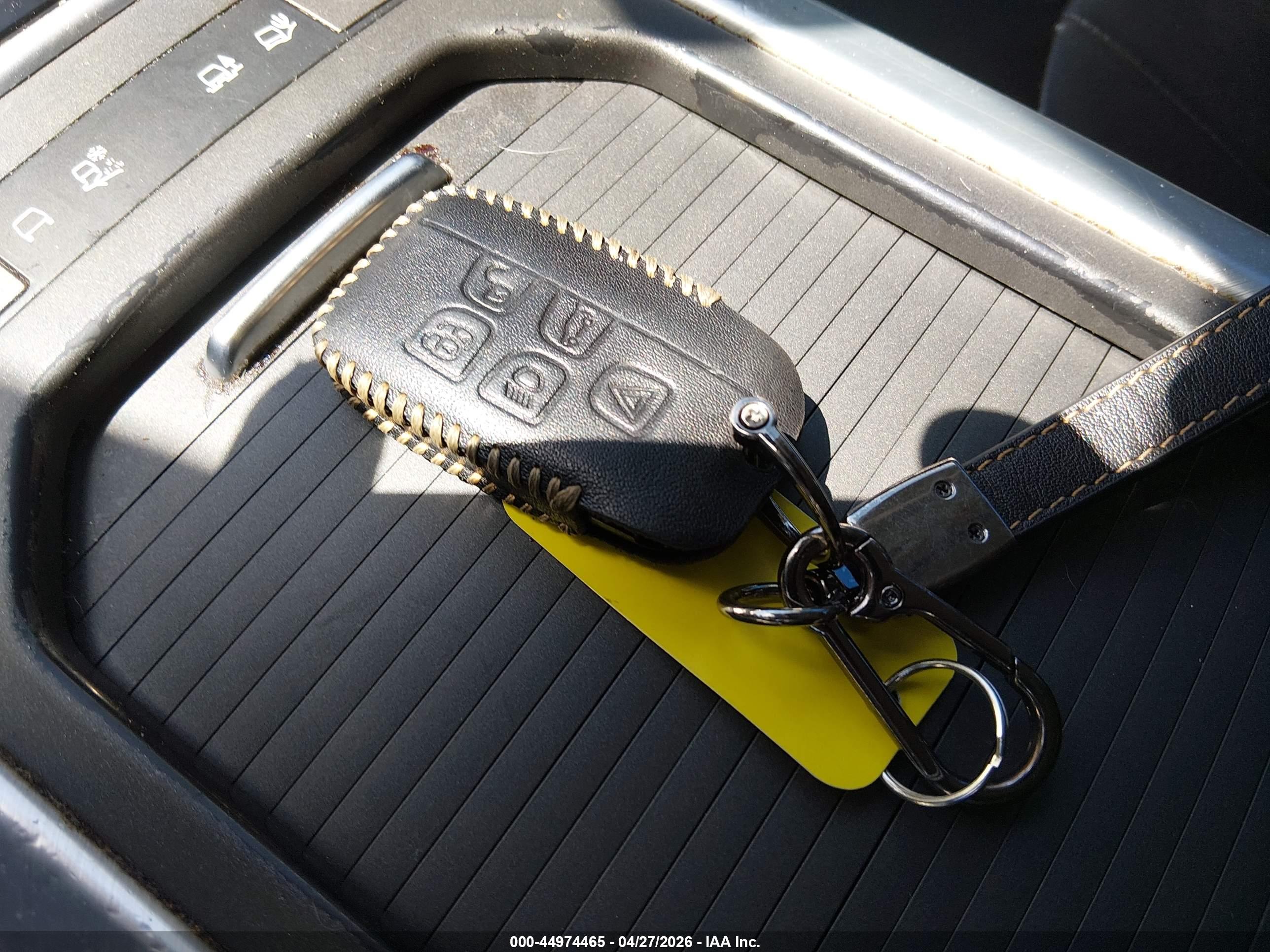 LAND ROVER image 11
