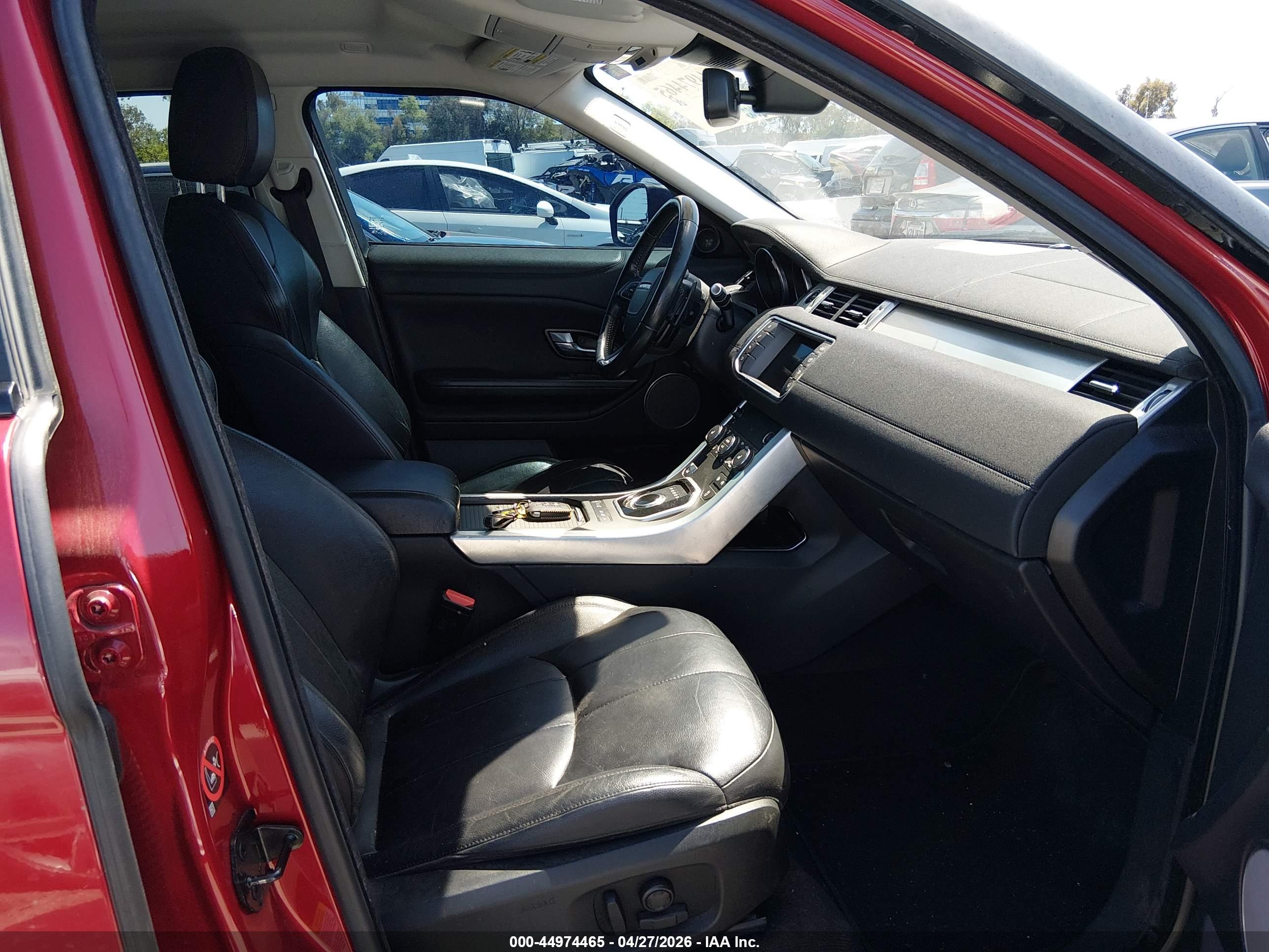 LAND ROVER image 5