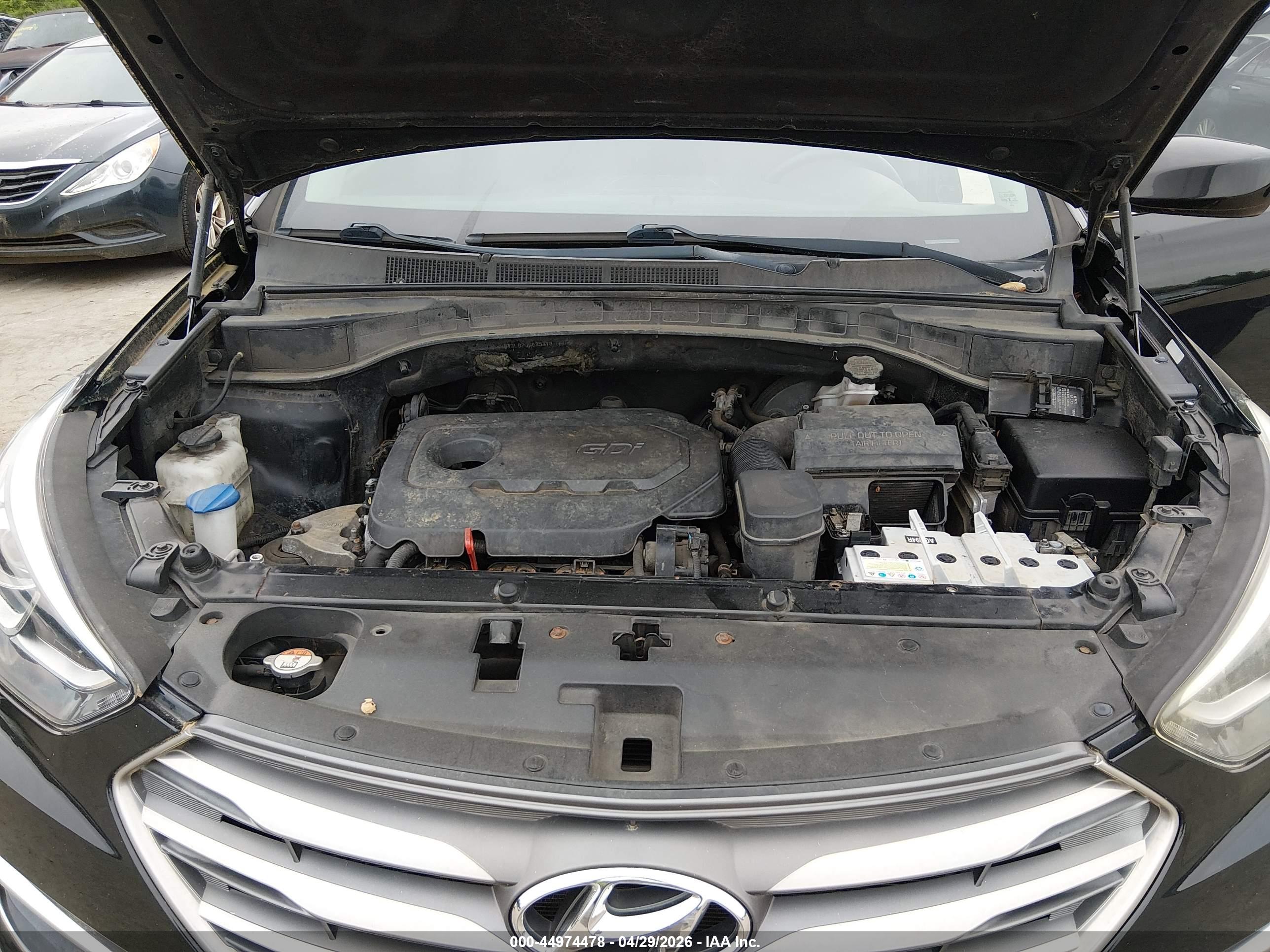 HYUNDAI SANTA image 10