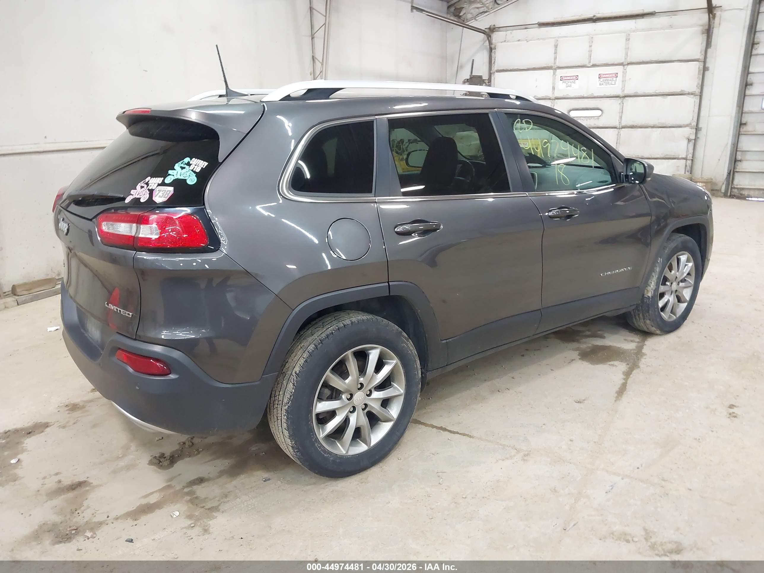 JEEP CHEROKEE image 4