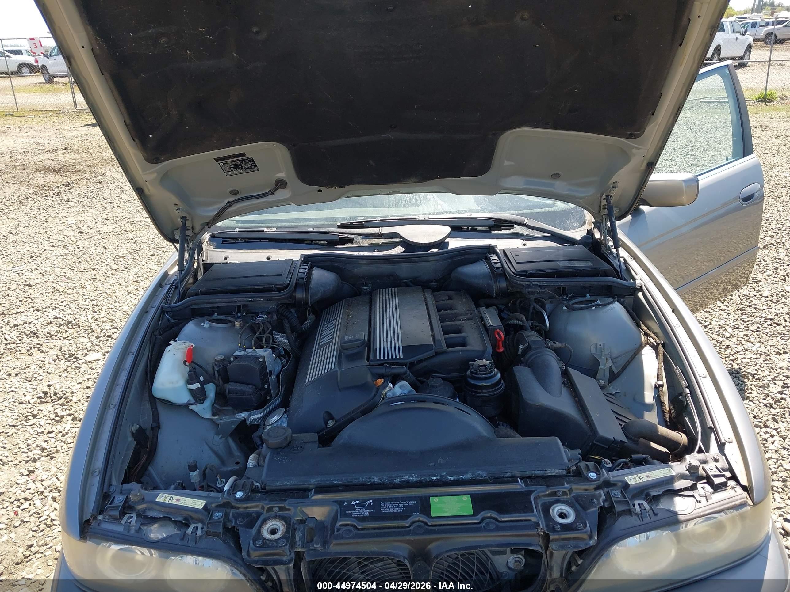 BMW 525IA image 10