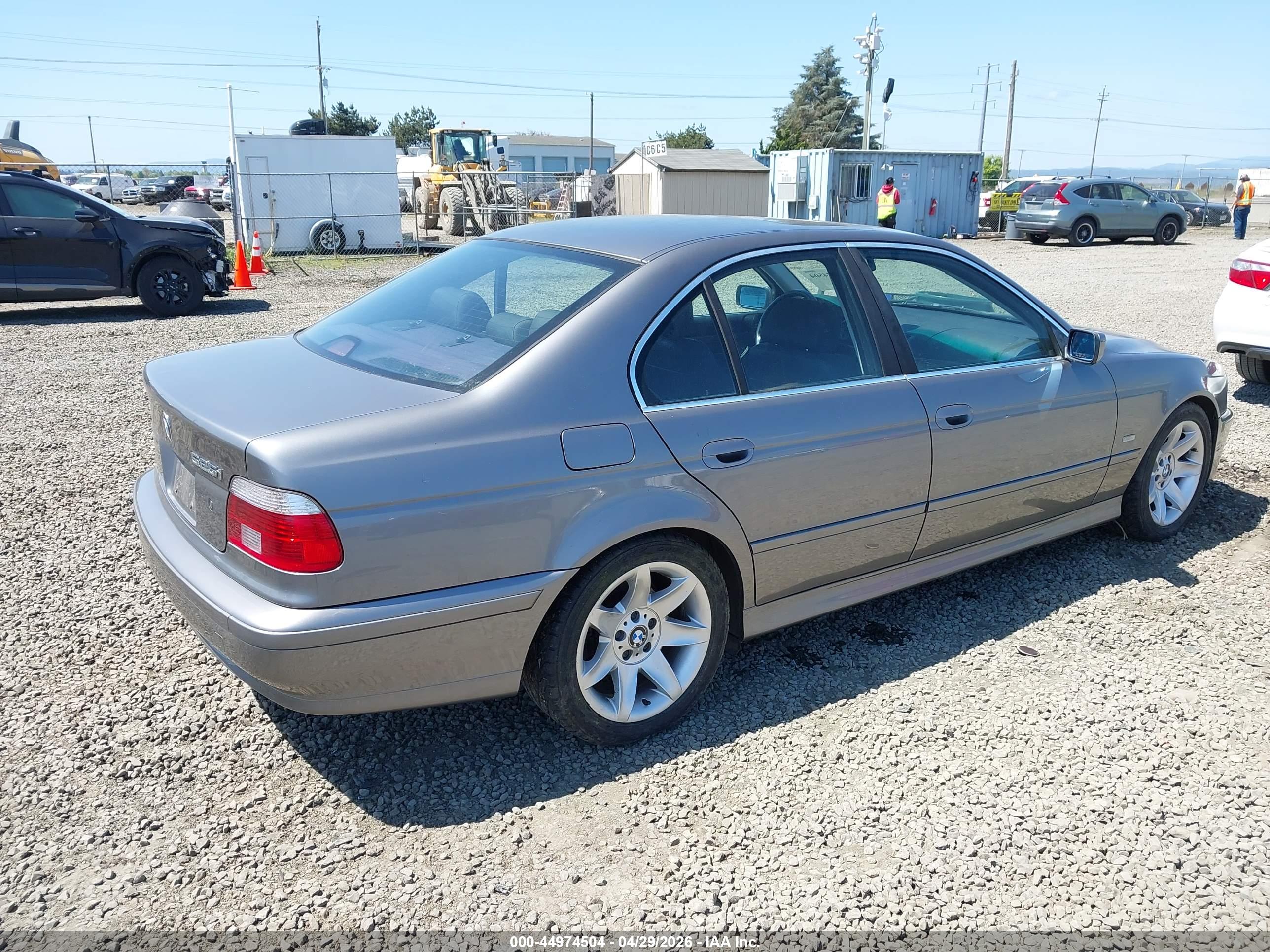 BMW 525IA image 4