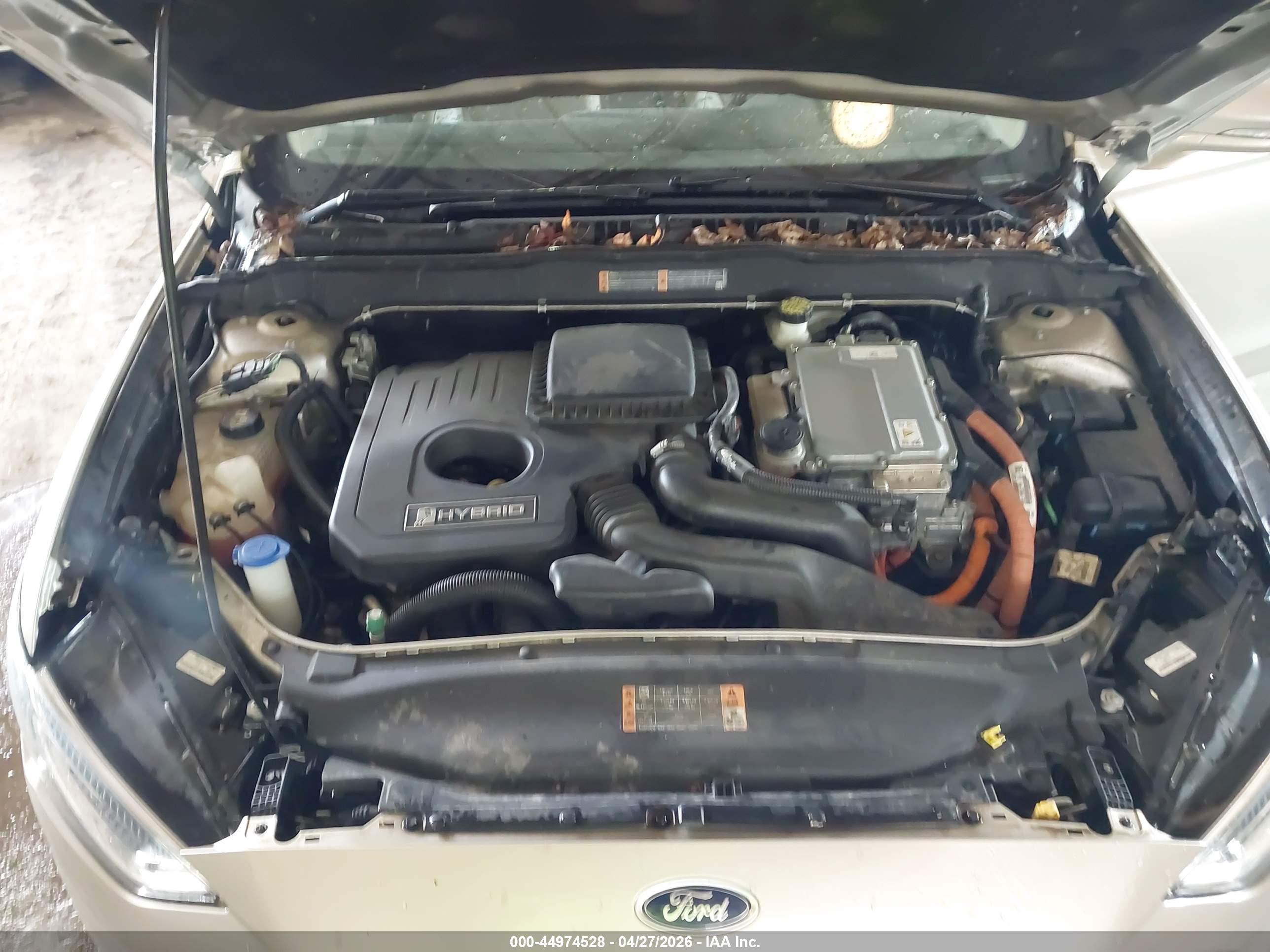 FORD FUSION image 10