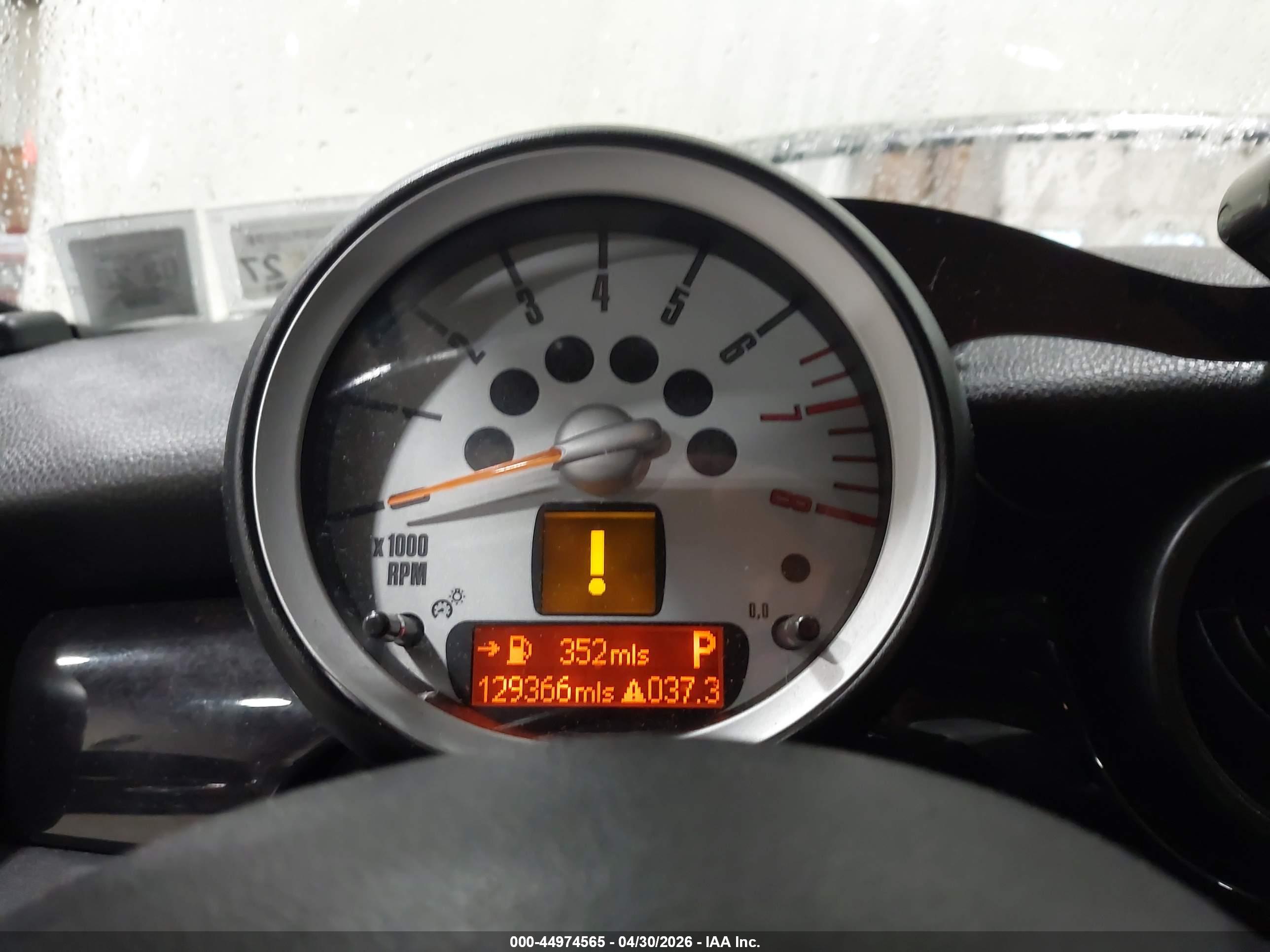 MINI COOPER image 7