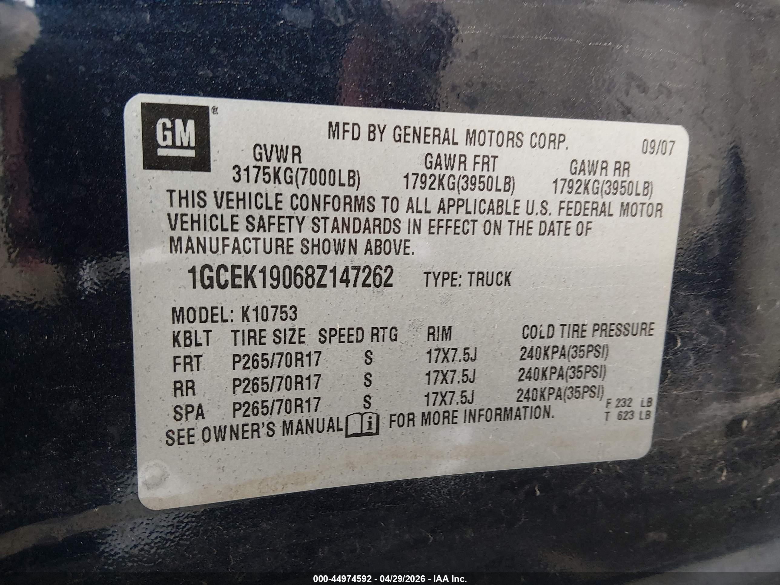 CHEVROLET SILVERADO image 9