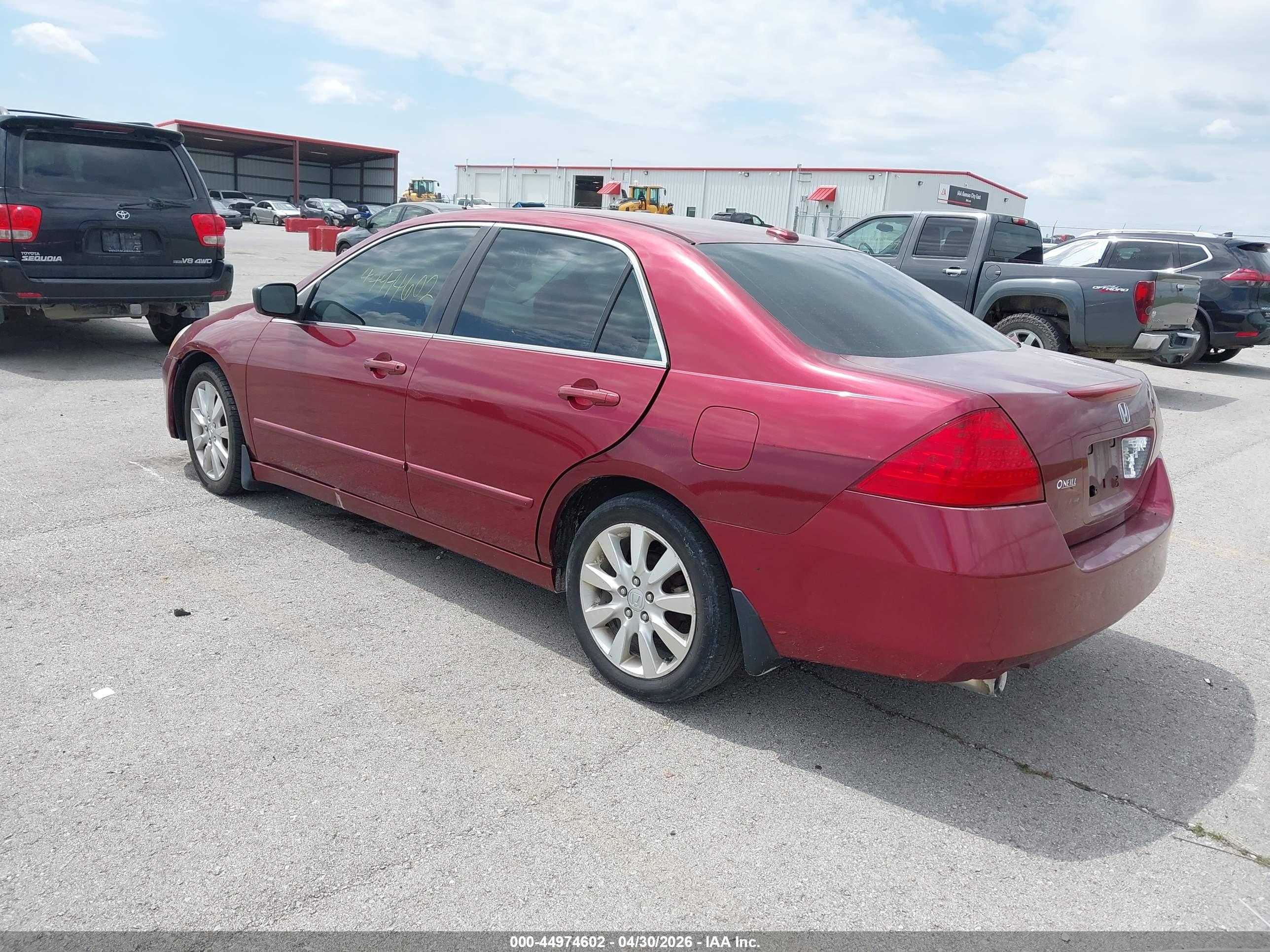 HONDA ACCORD image 3