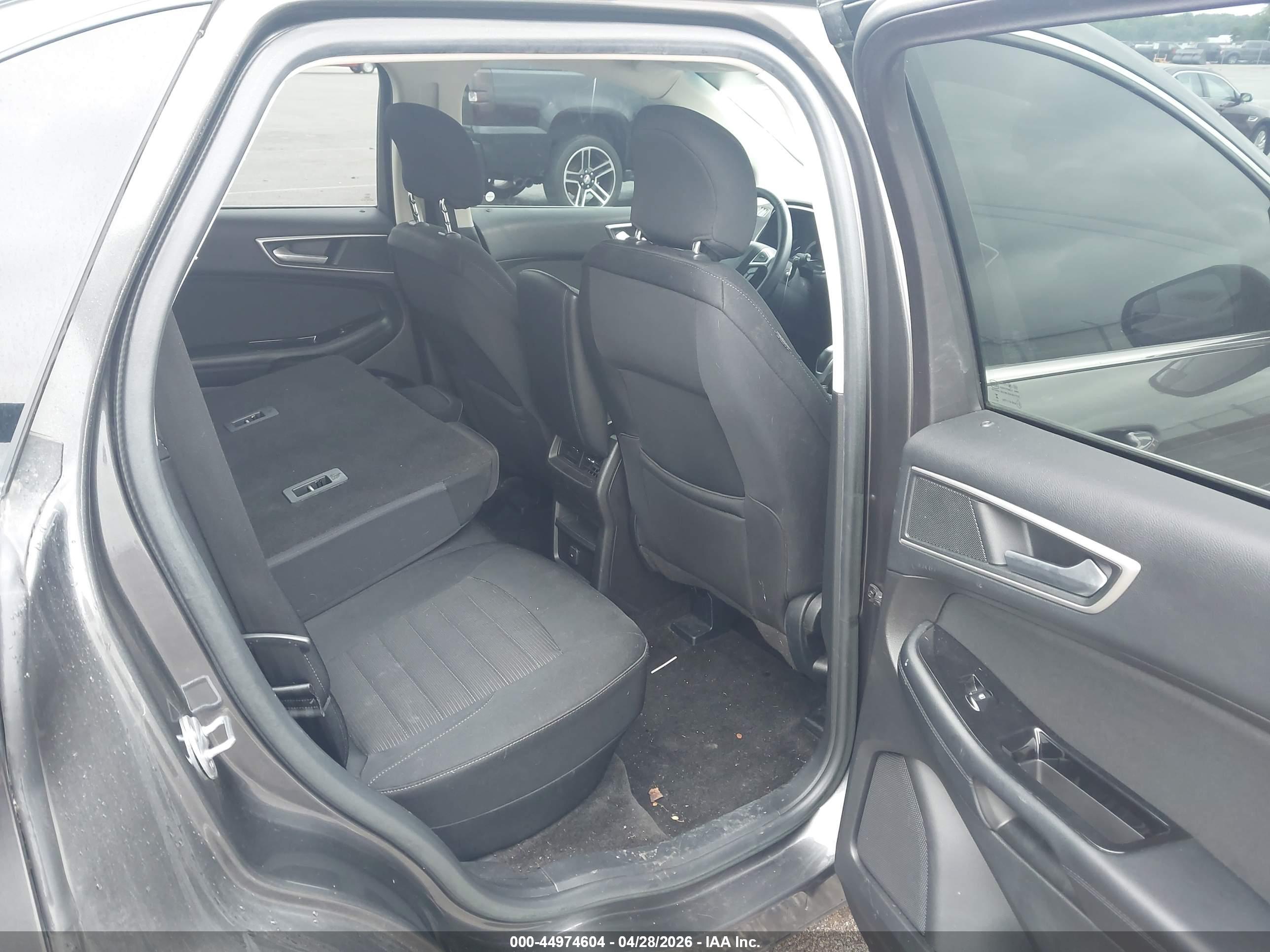 FORD EDGE image 8