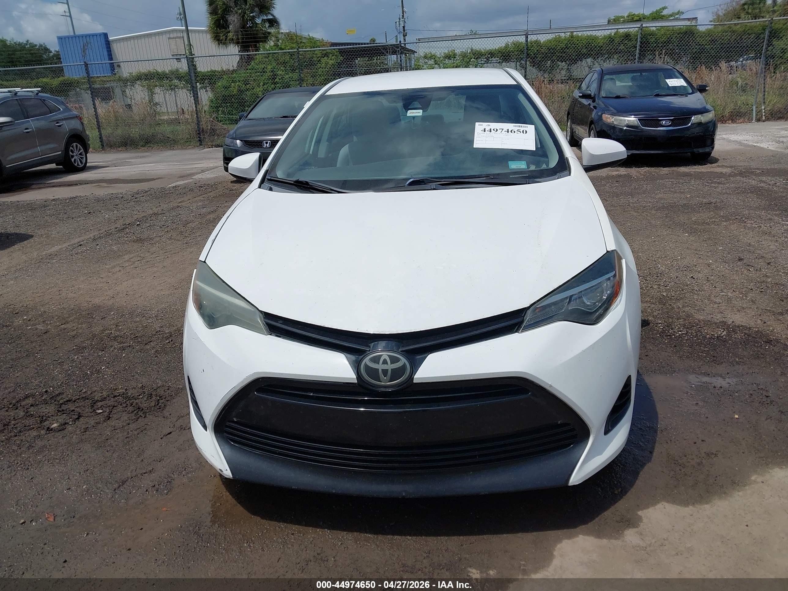 TOYOTA COROLLA image 6