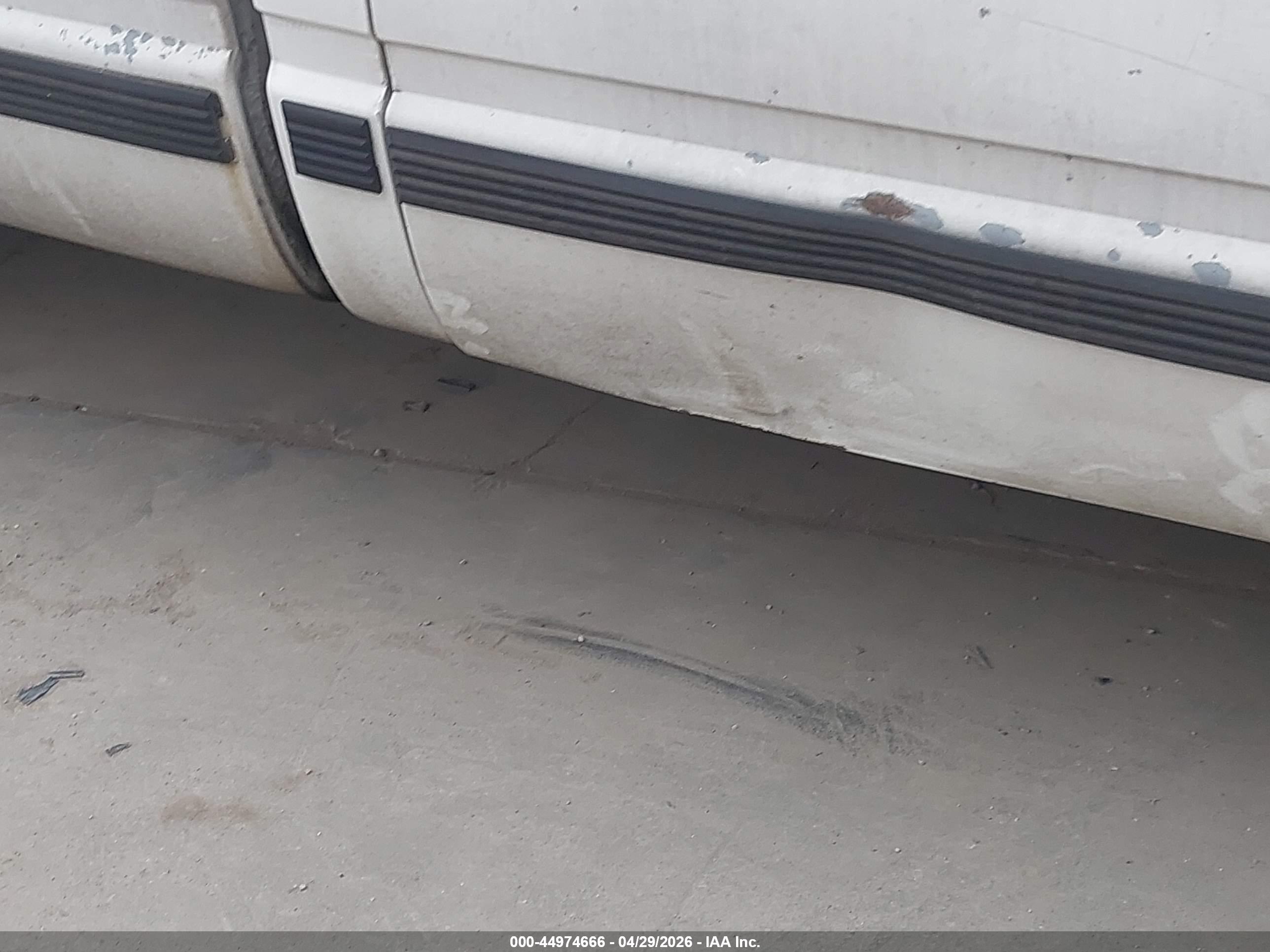 GMC SIERRA image 6