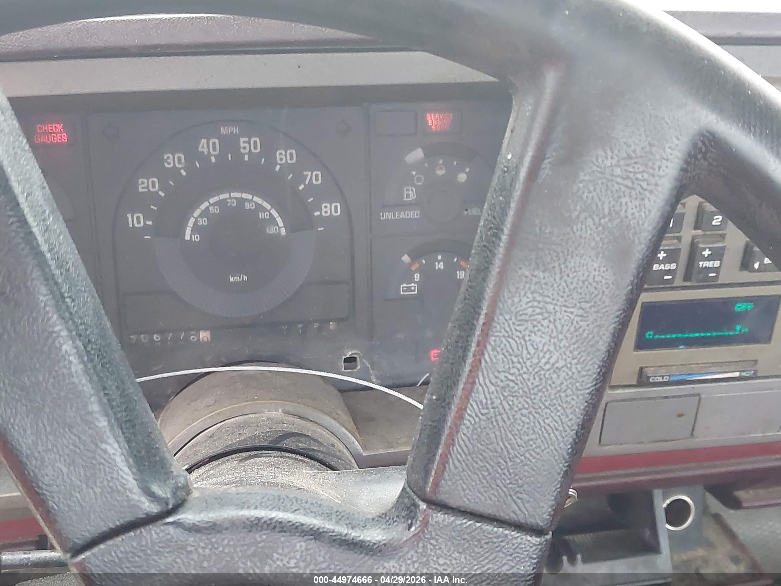 GMC SIERRA image 7