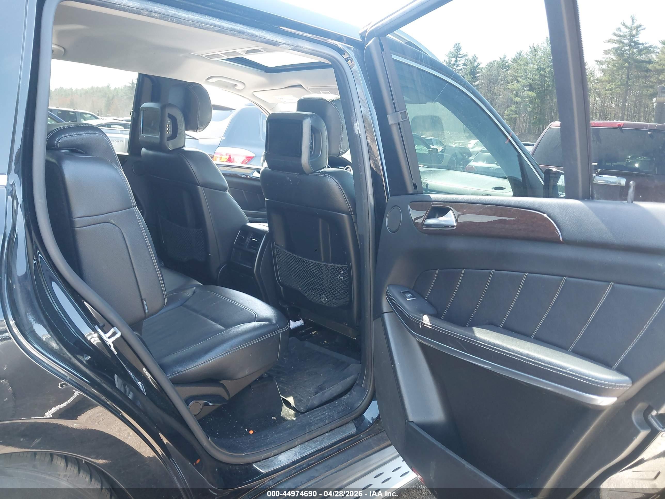 MERCEDES-BENZ GL image 8