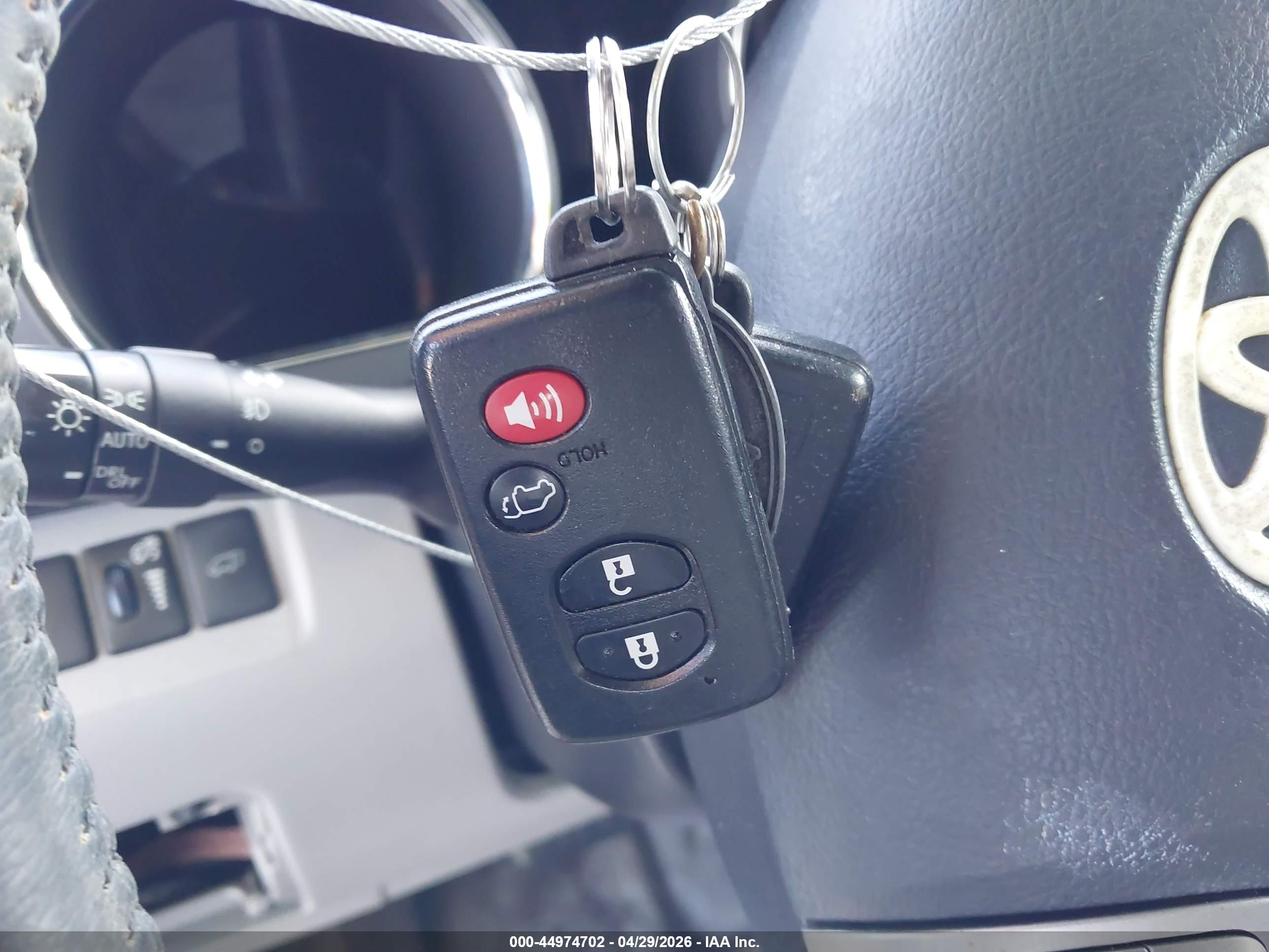 TOYOTA HIGHLANDER image 11