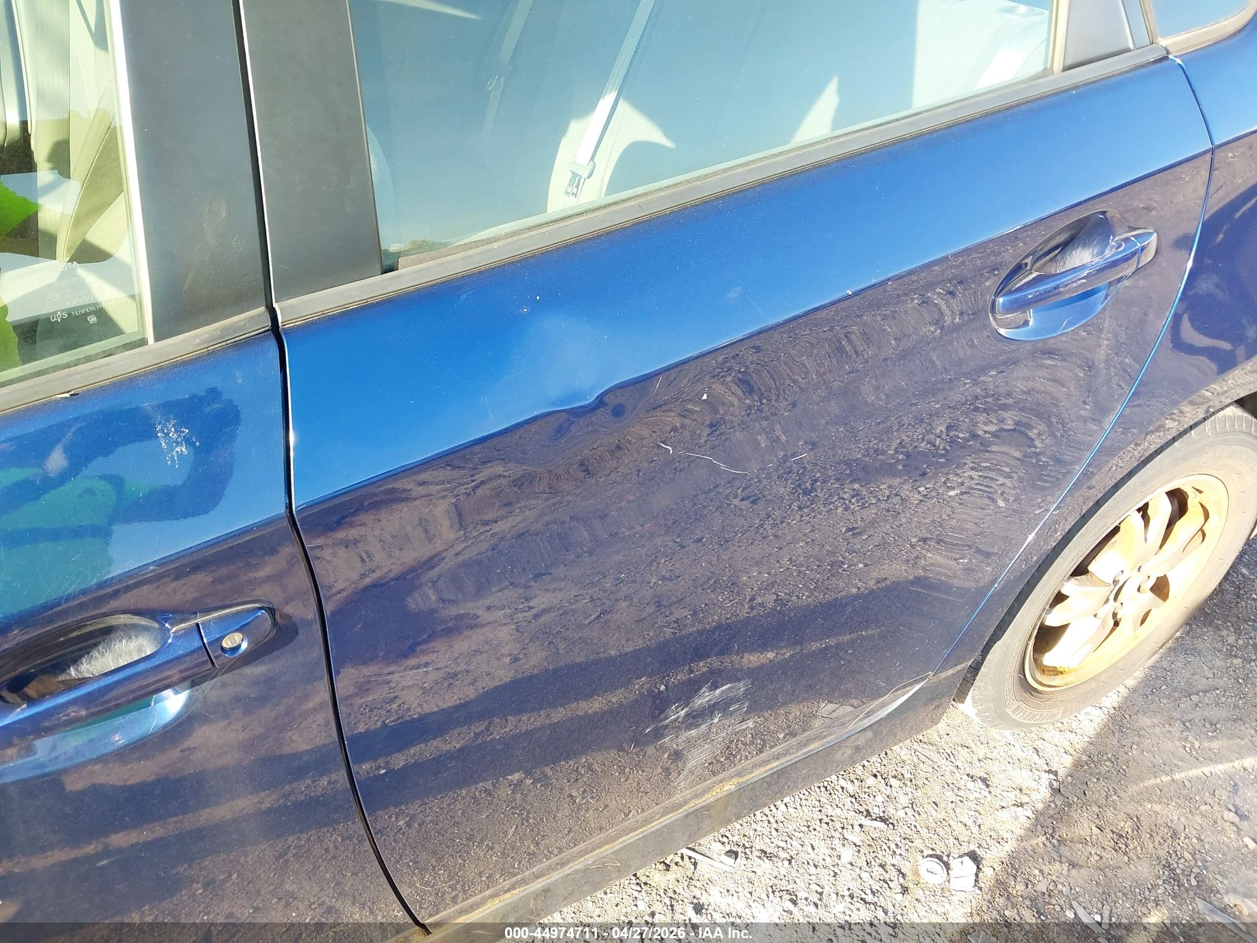 TOYOTA PRIUS image 6