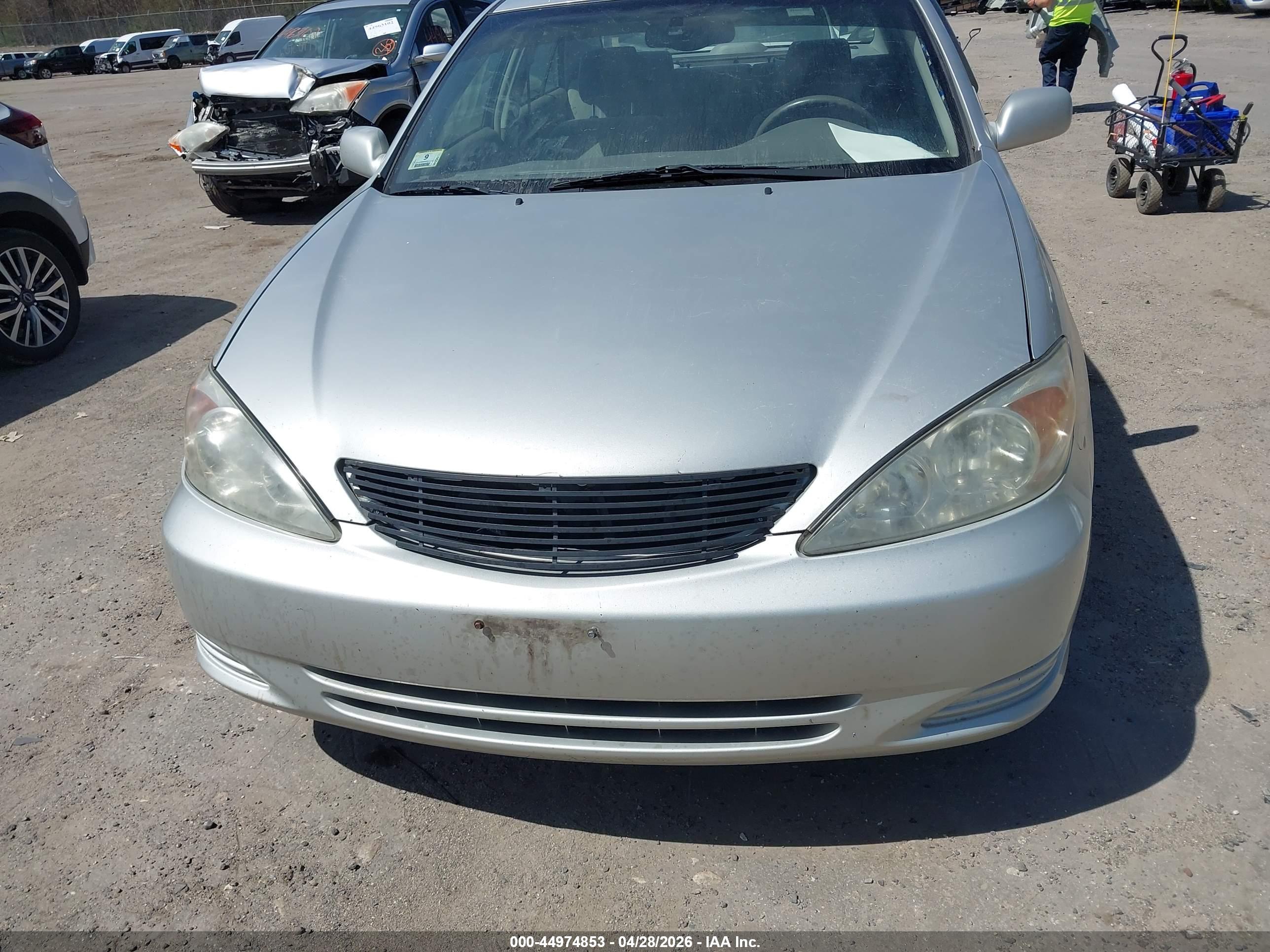 TOYOTA CAMRY image 6