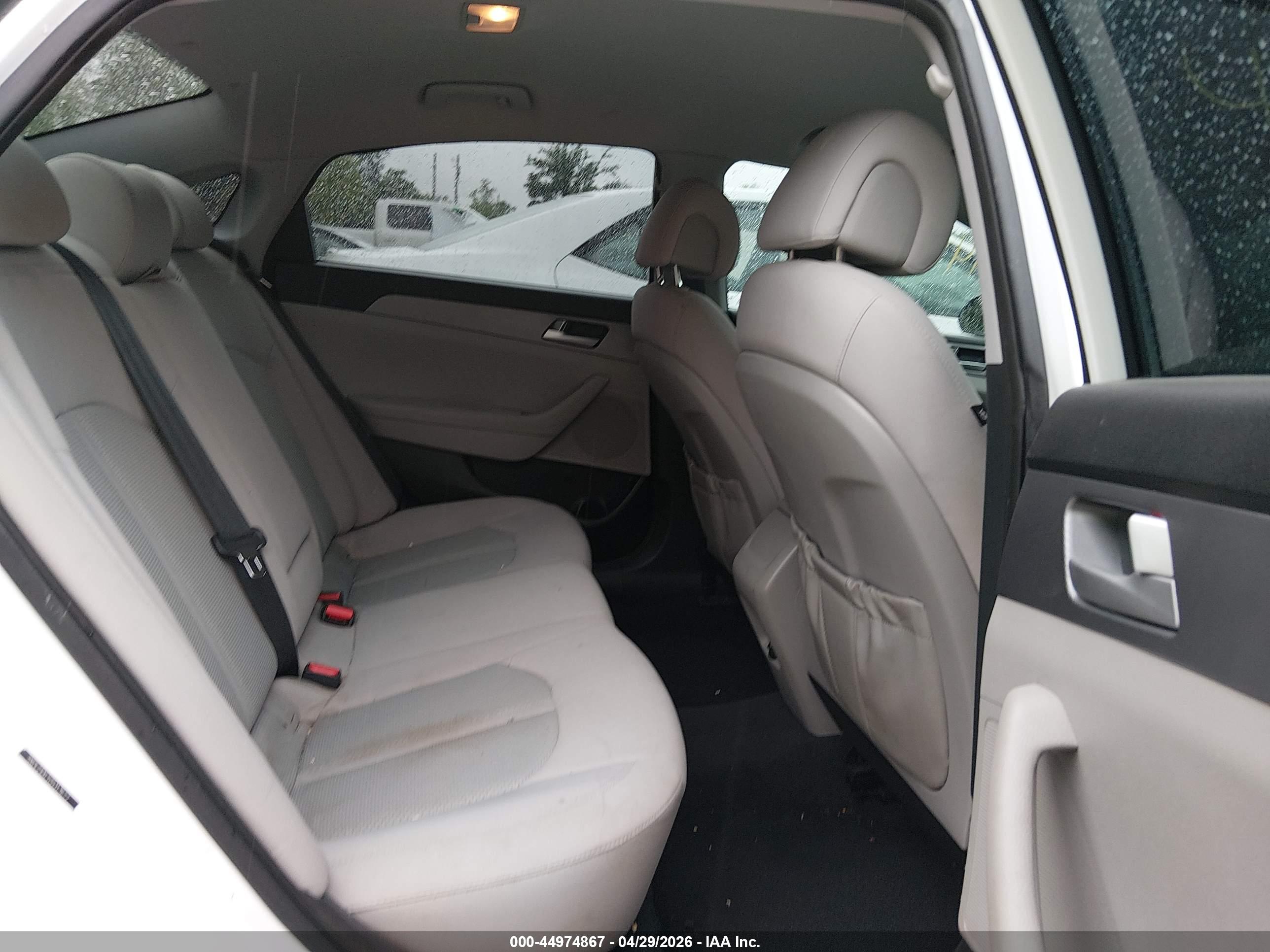 HYUNDAI SONATA image 8